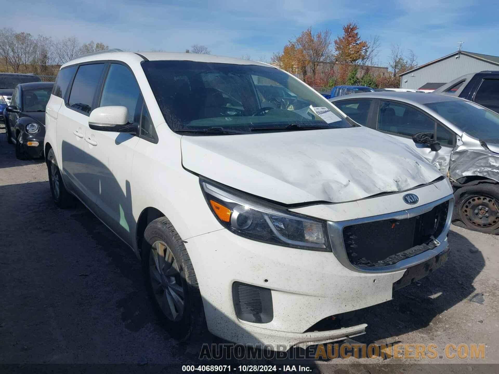 KNDMB5C13H6290966 KIA SEDONA 2017