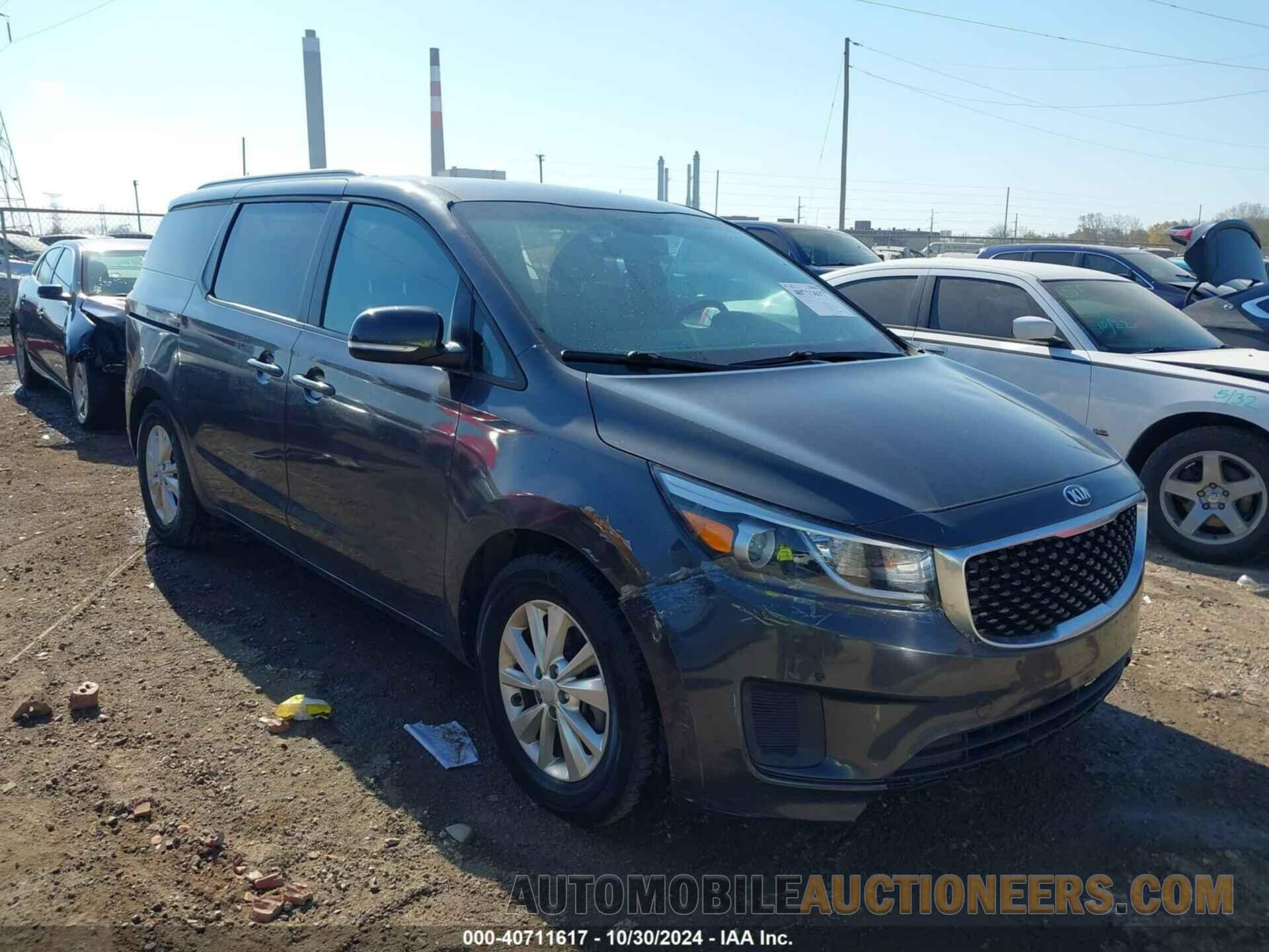 KNDMB5C13H6336814 KIA SEDONA 2017