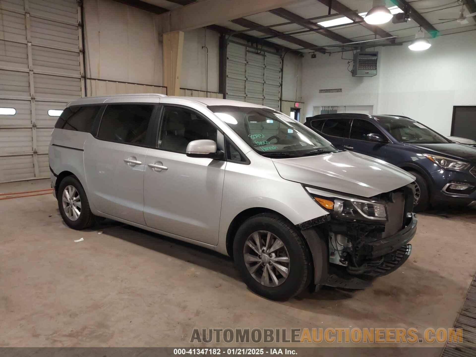 KNDMB5C14G6113387 KIA SEDONA 2016