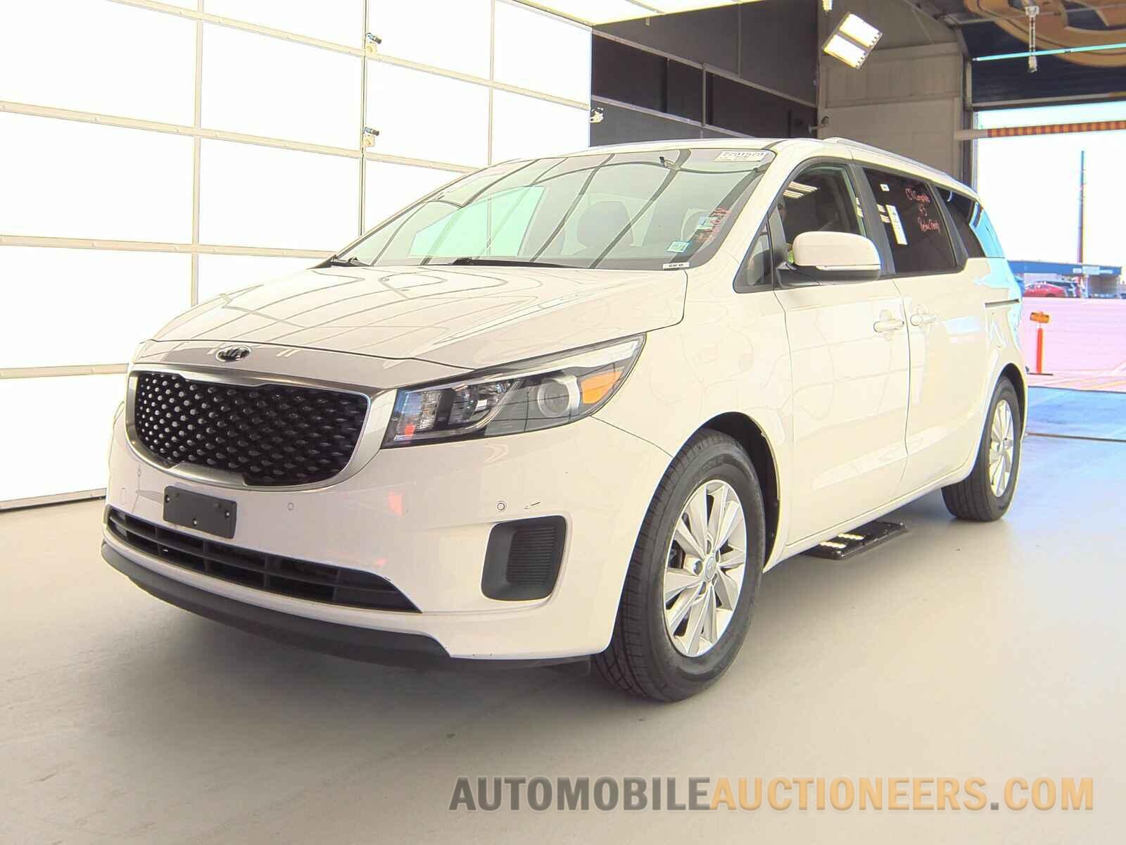 KNDMB5C15H6310599 Kia Sedona 2017