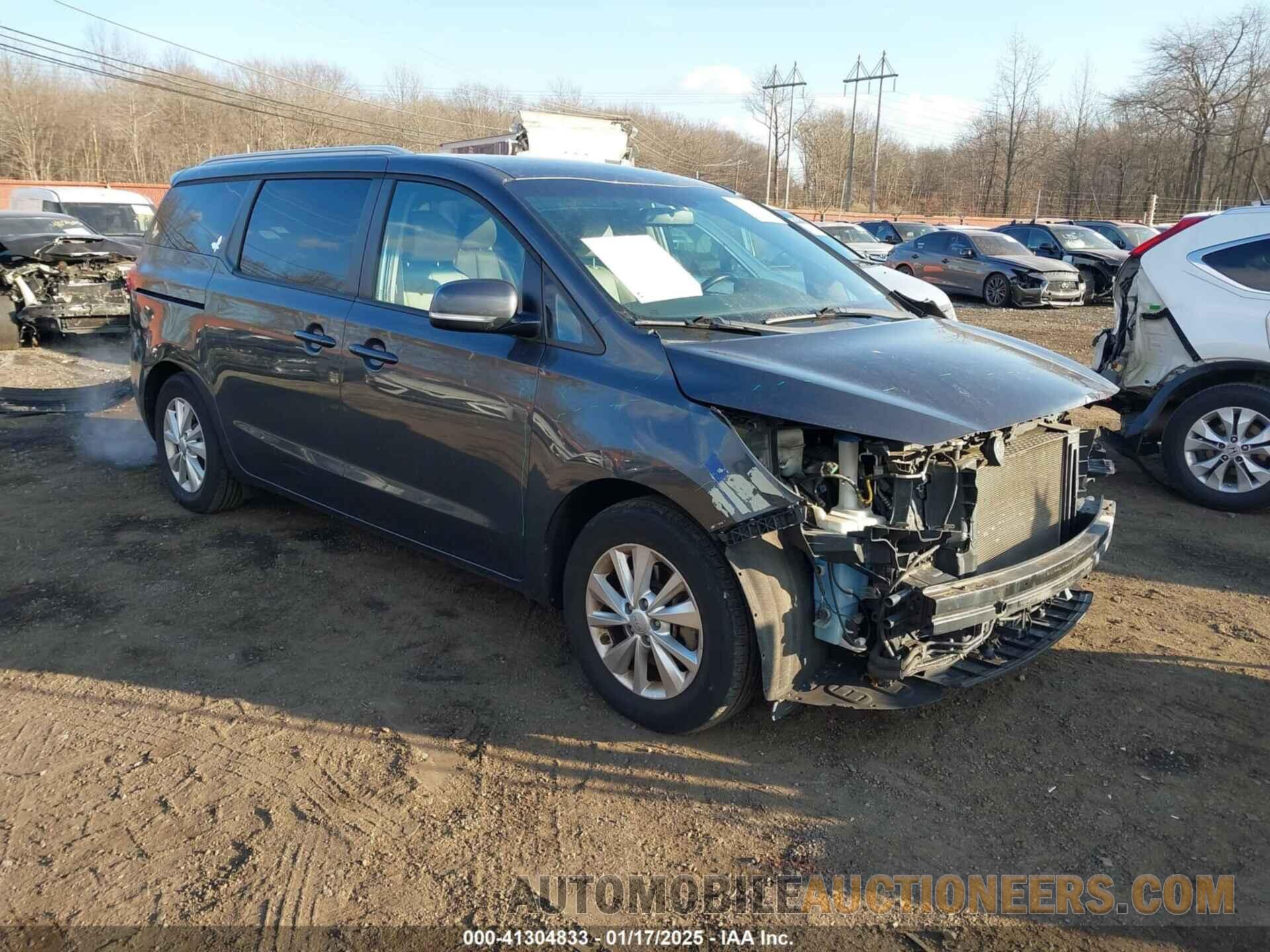 KNDMB5C15H6330917 KIA SEDONA 2017