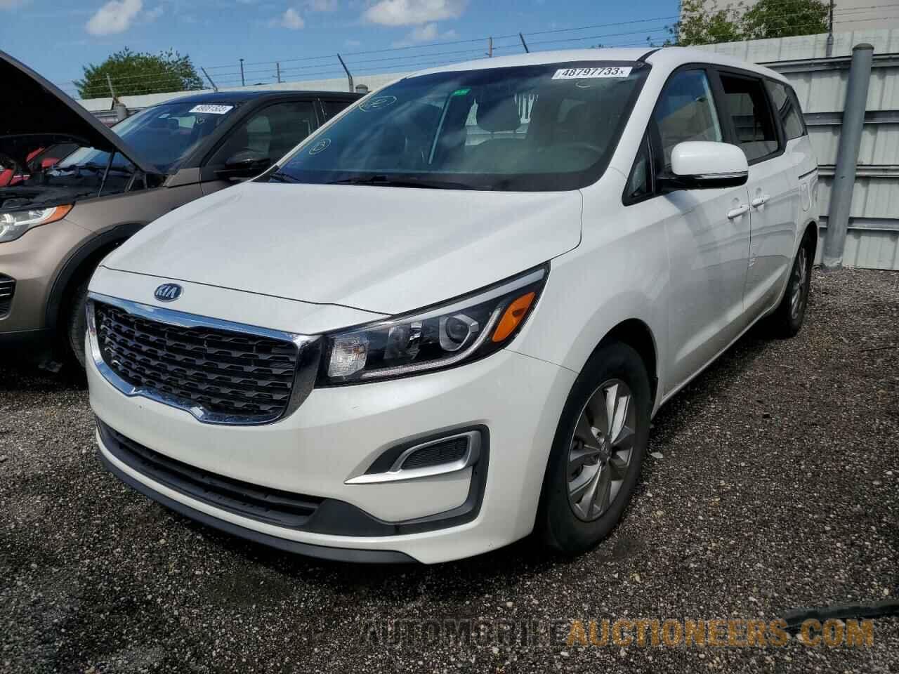 KNDMB5C15M6668358 KIA All Models 2021