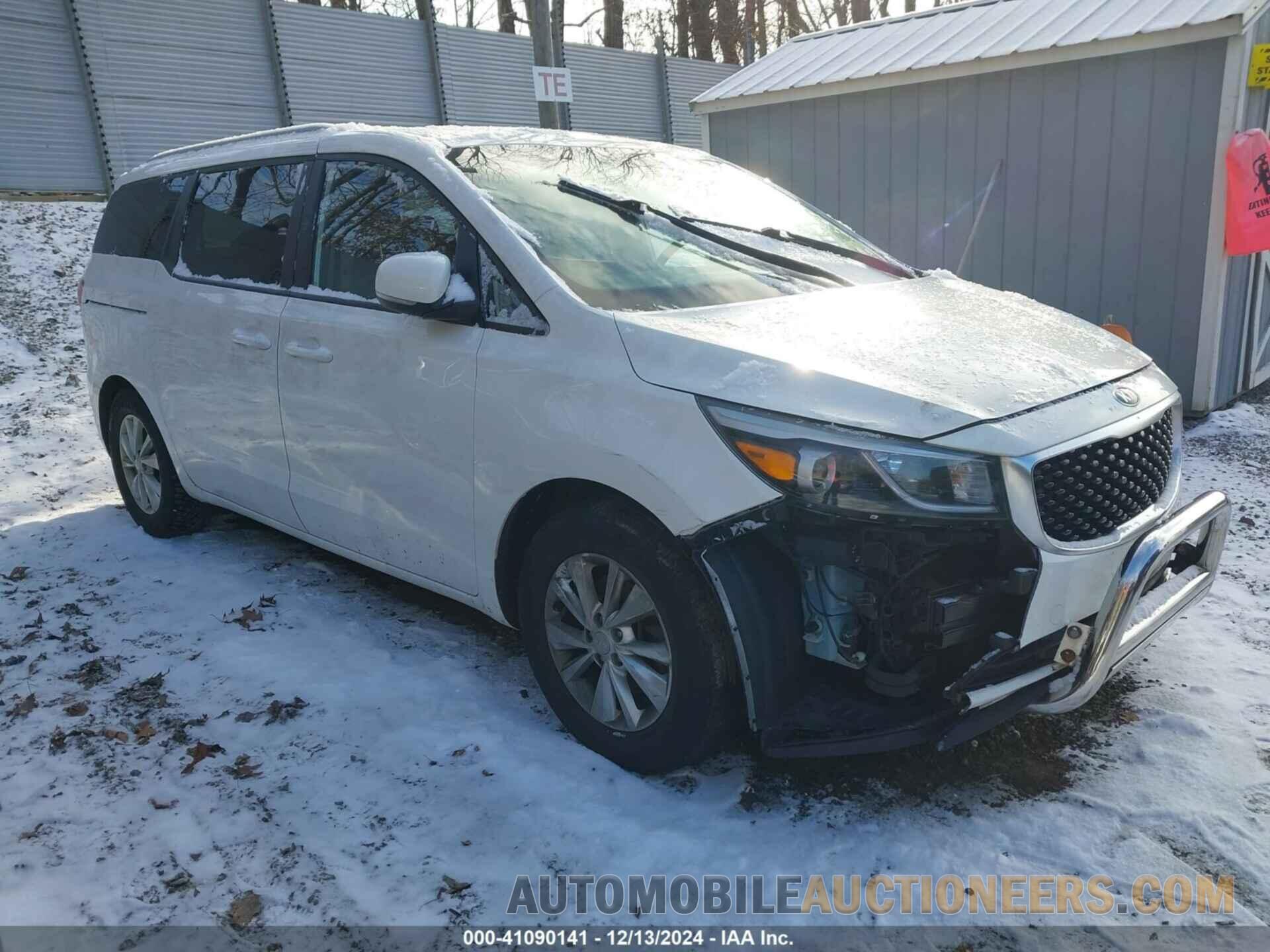 KNDMB5C16F6063753 KIA SEDONA 2015