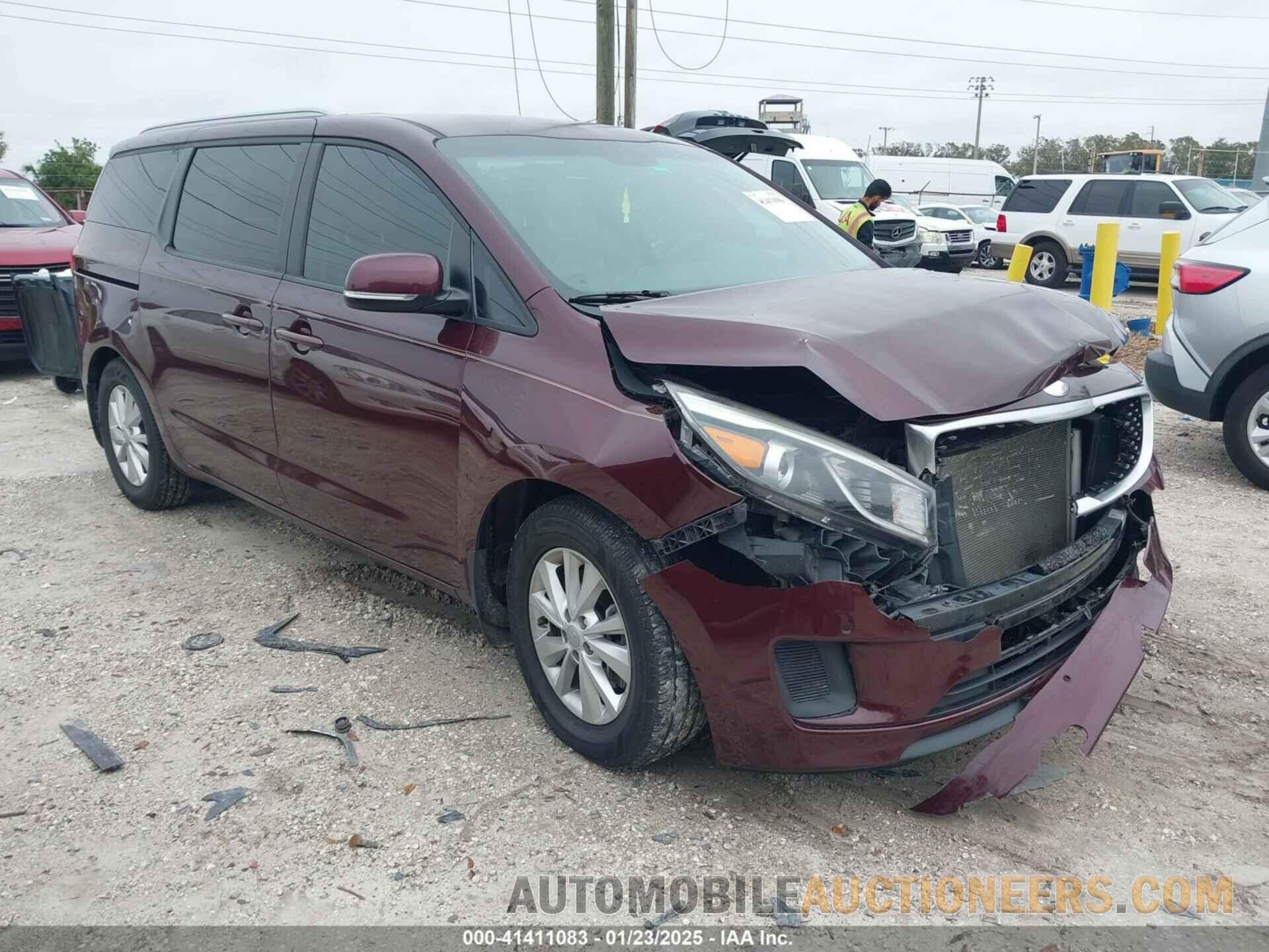 KNDMB5C16H6329307 KIA SEDONA 2017