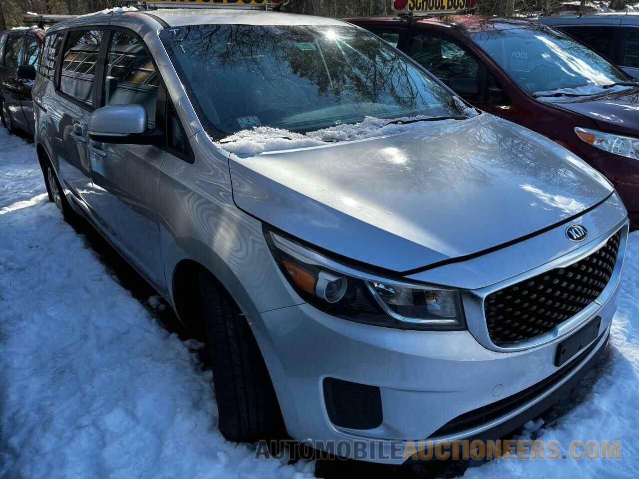 KNDMB5C16J6383115 KIA All Models 2018