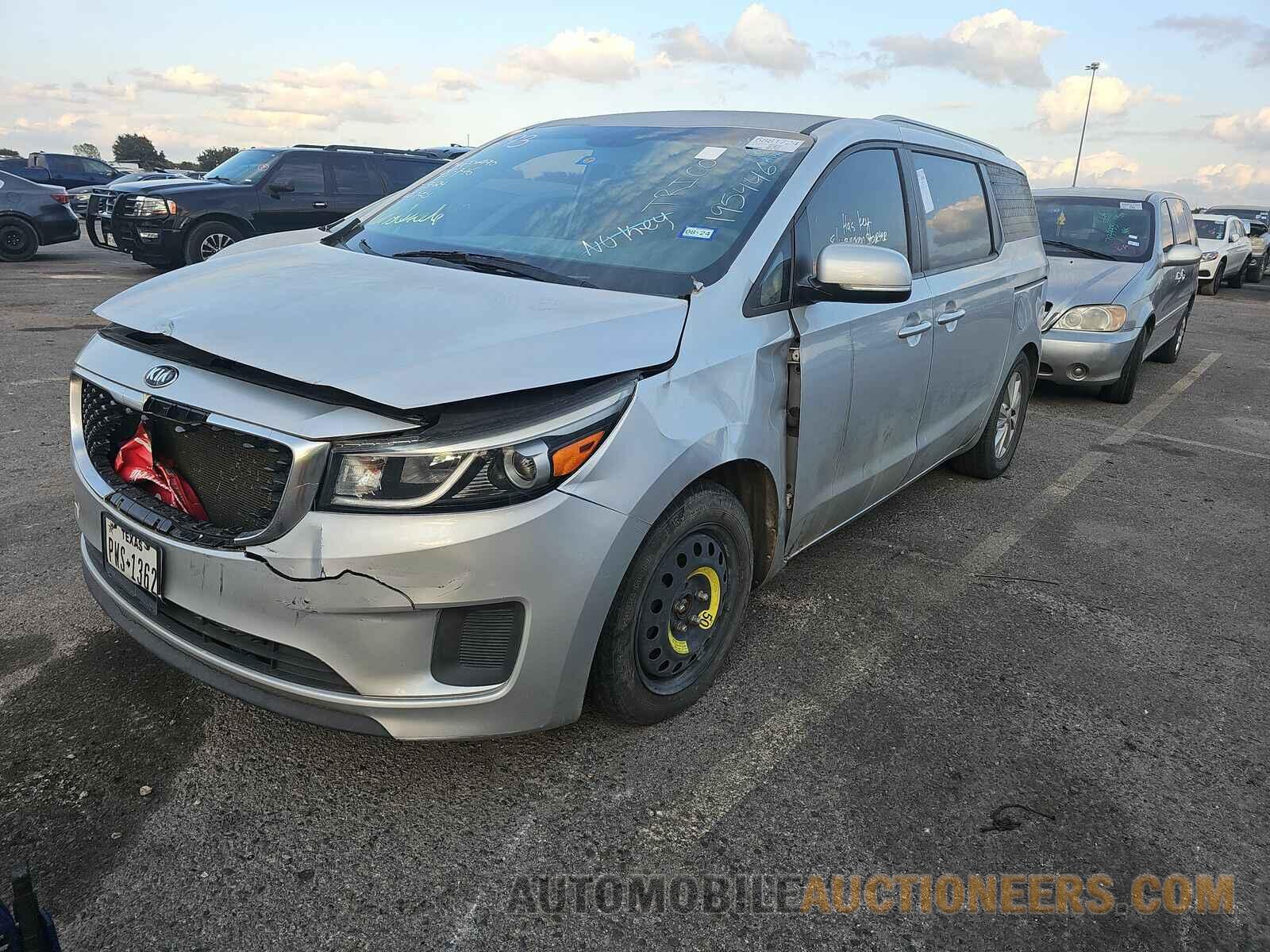 KNDMB5C18G6195446 Kia Sedona 2016