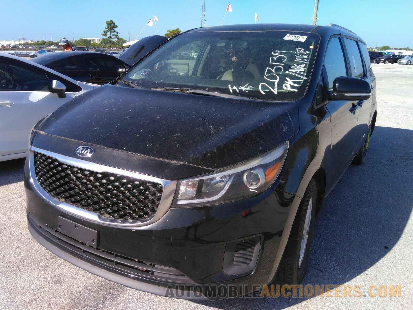 KNDMB5C18G6203139 Kia Sedona 2016