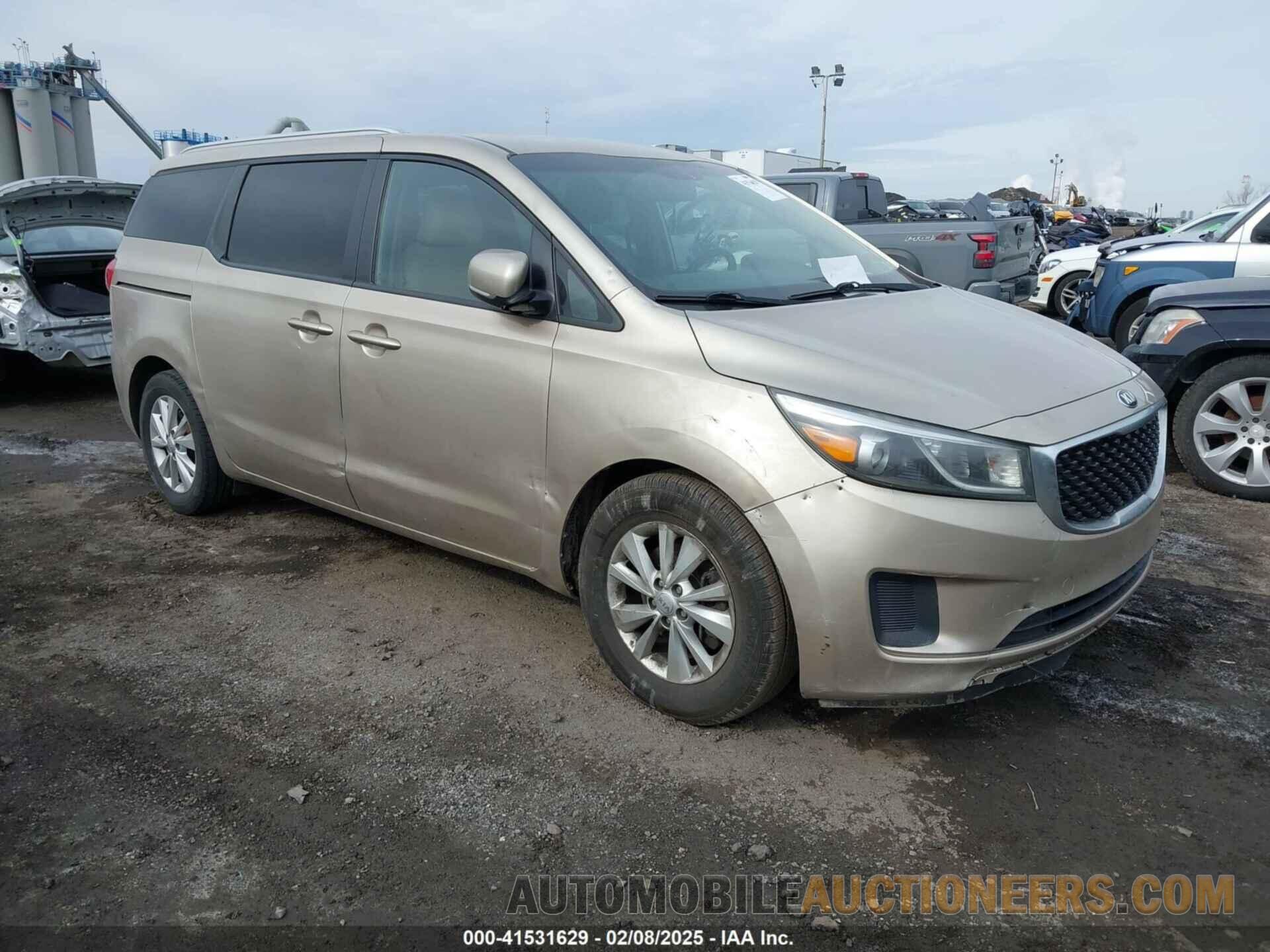 KNDMB5C18G6204078 KIA SEDONA 2016