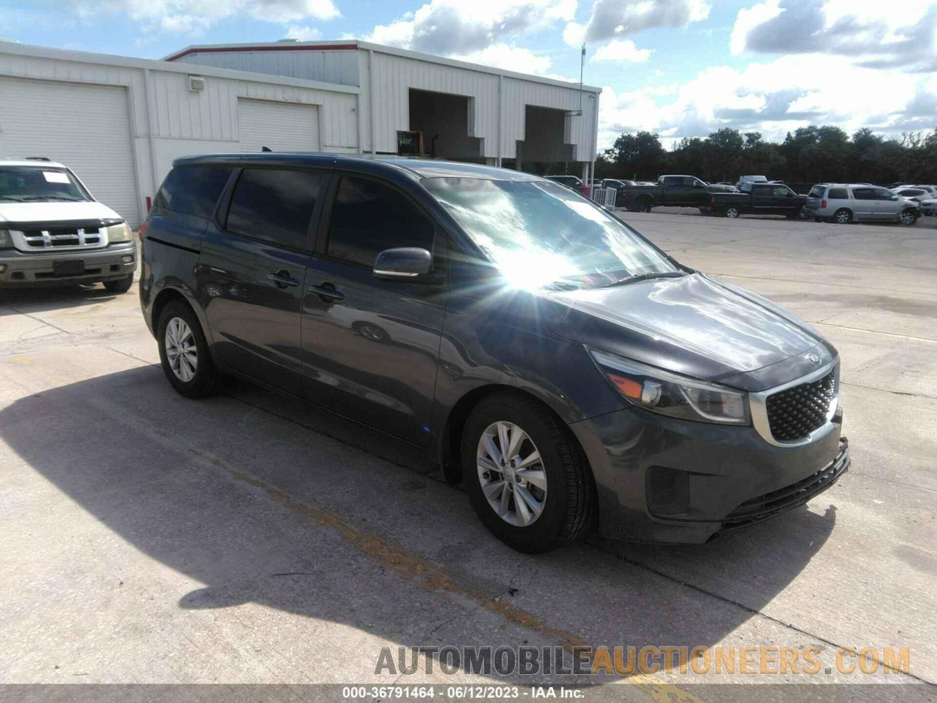 KNDMB5C18J6349905 KIA SEDONA 2018