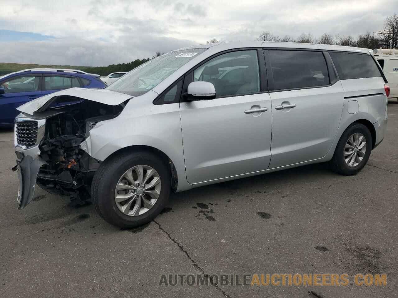 KNDMB5C18L6596327 KIA All Models 2020