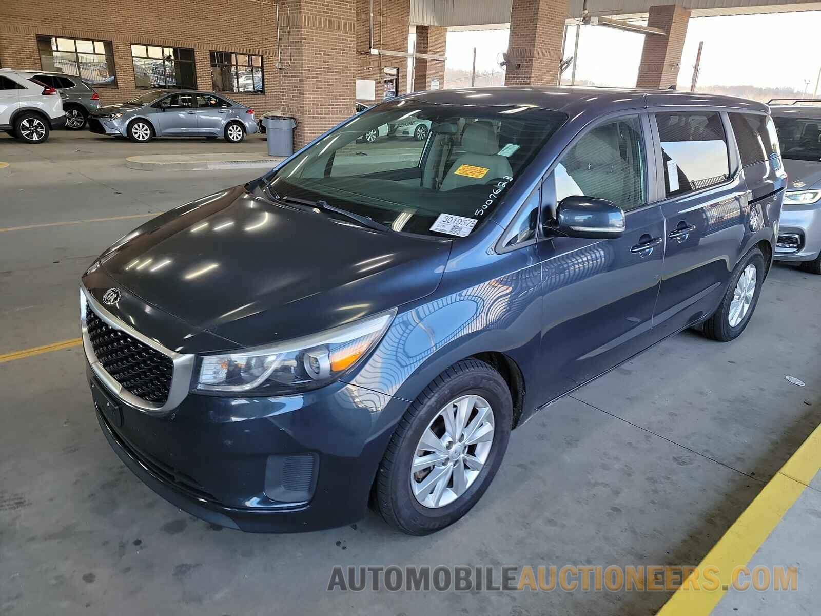 KNDMB5C19H6226849 Kia Sedona 2017