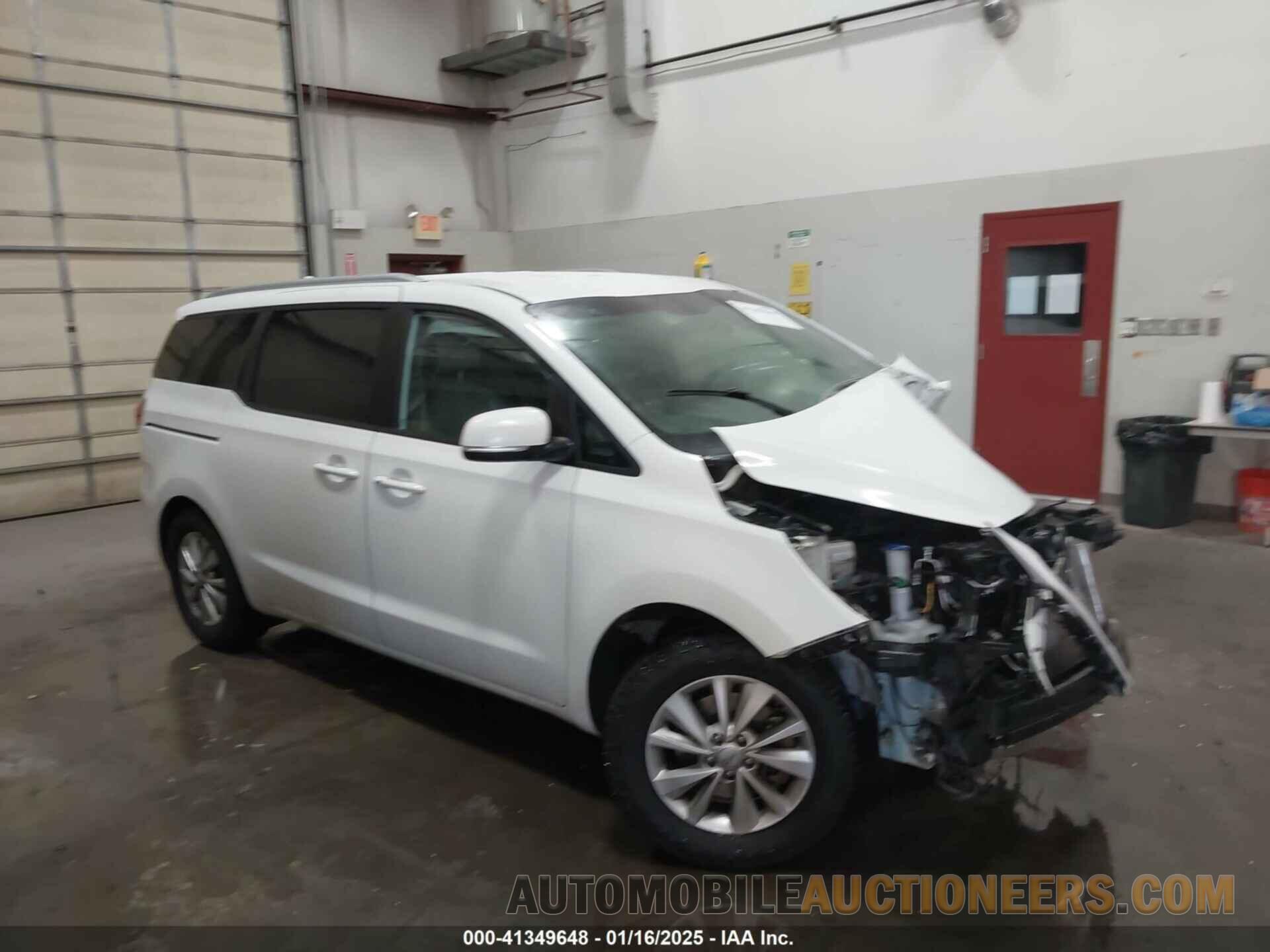 KNDMB5C19H6319113 KIA SEDONA 2017