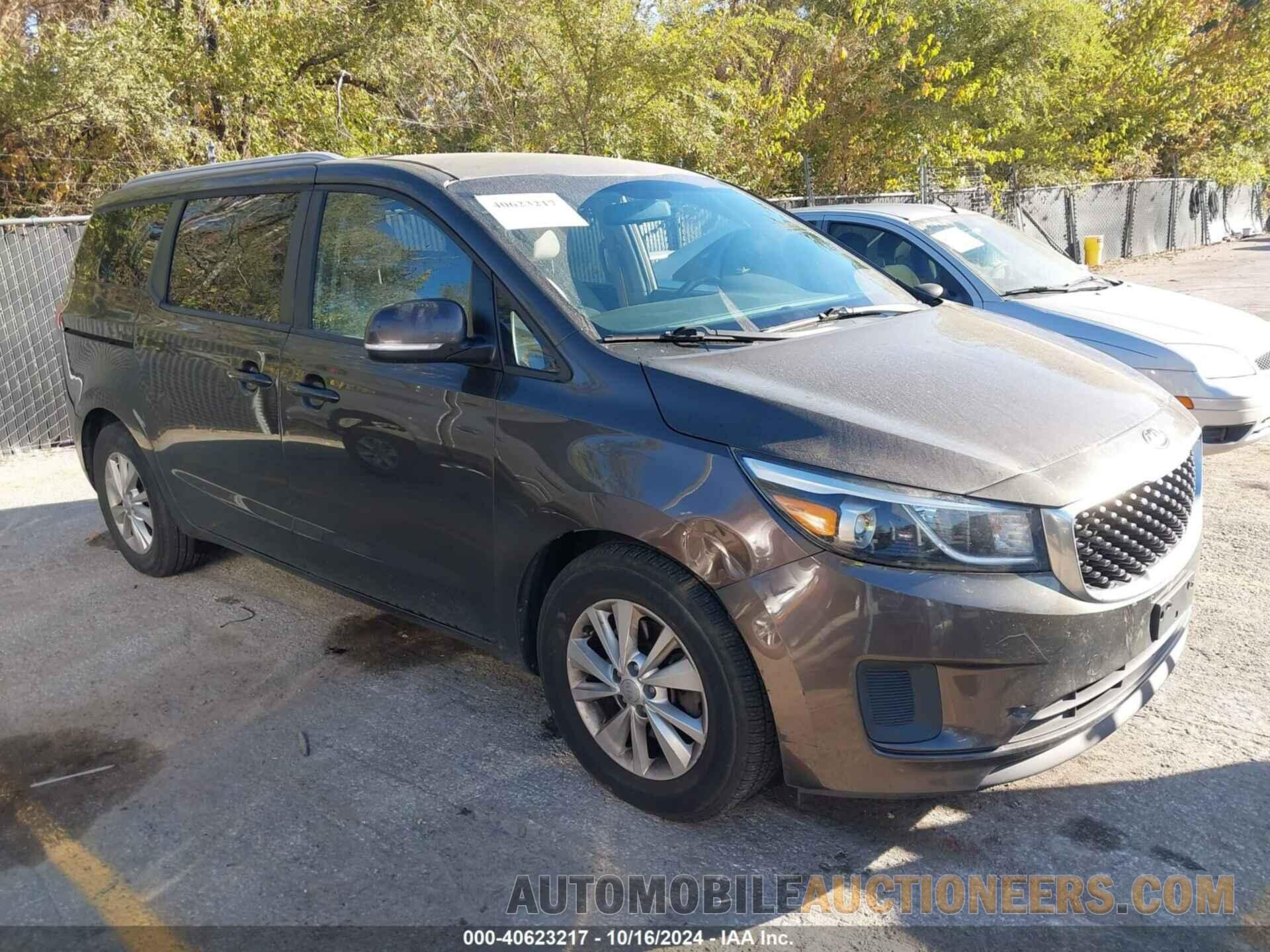 KNDMB5C1XG6178650 KIA SEDONA 2016