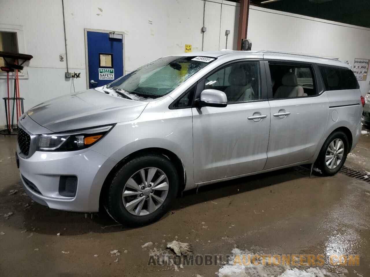 KNDMB5C1XG6203126 KIA All Models 2016