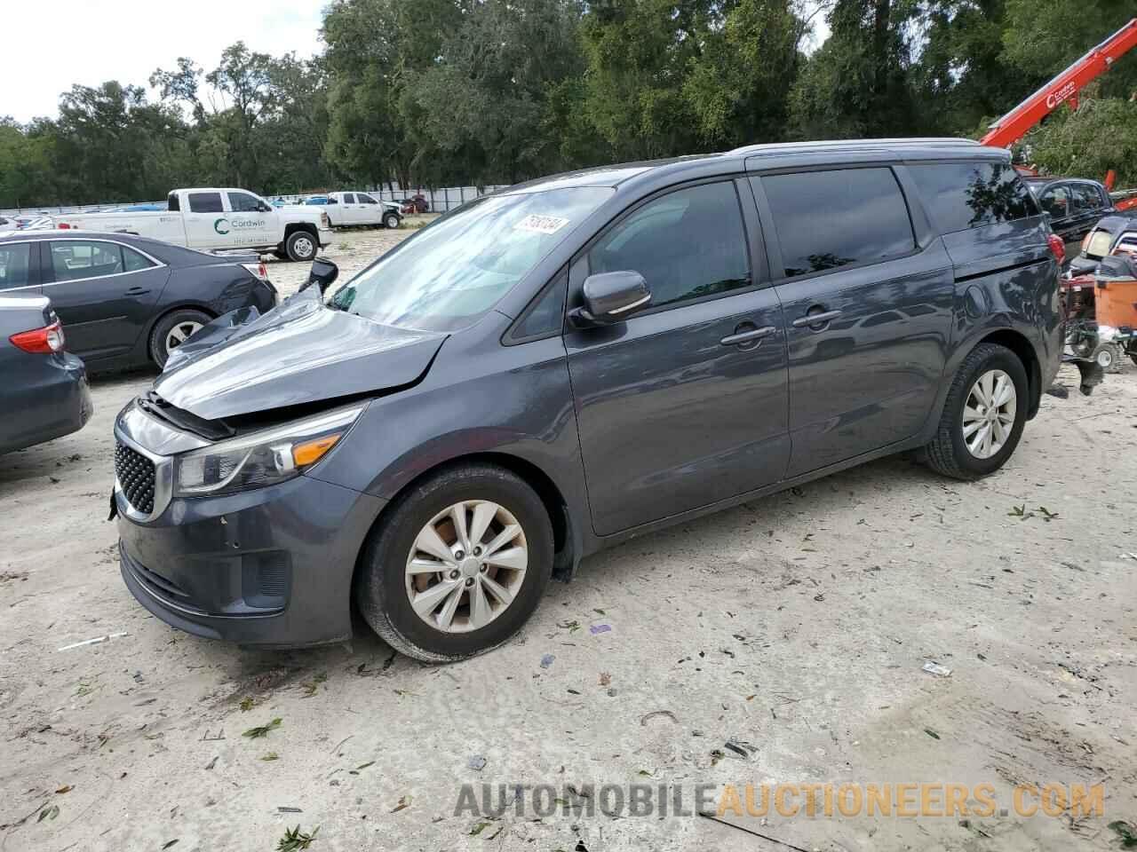 KNDMB5C1XH6332033 KIA All Models 2017