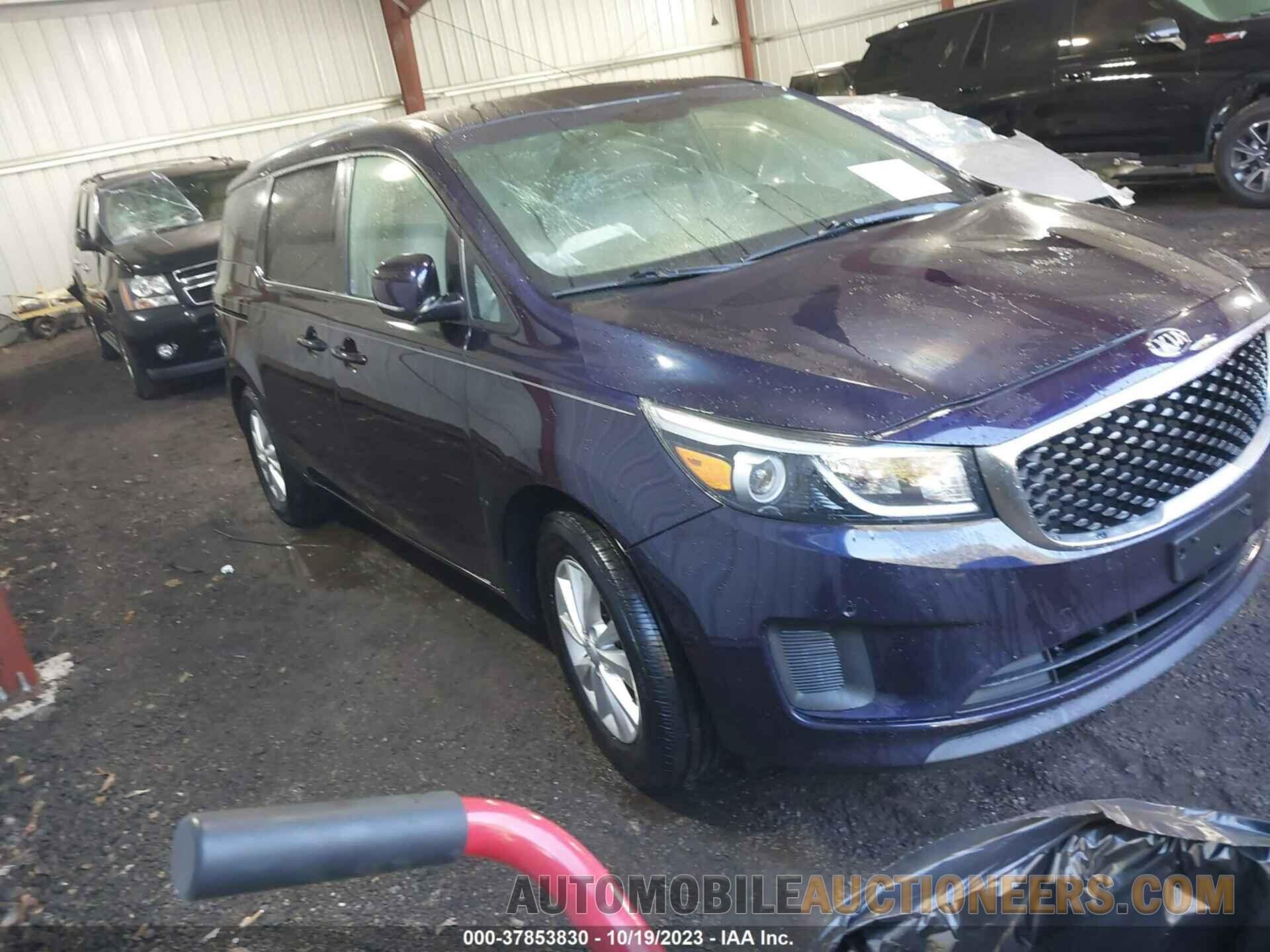 KNDMB5C1XJ6405844 KIA SEDONA 2018