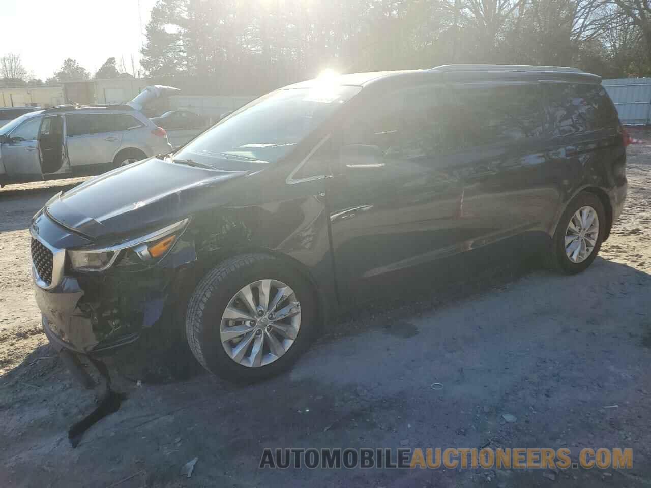 KNDMC5C10J6350740 KIA All Models 2018