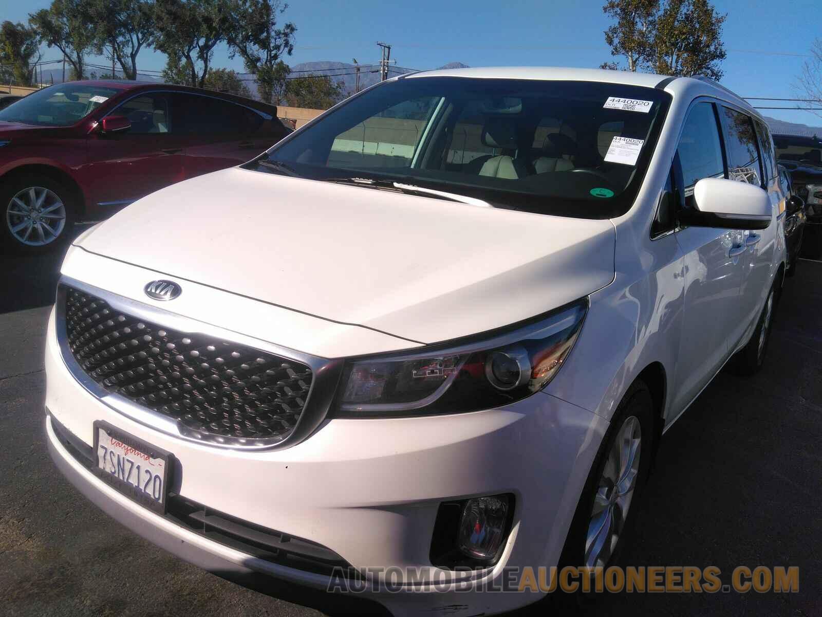 KNDMC5C13G6207449 Kia Sedona 2016