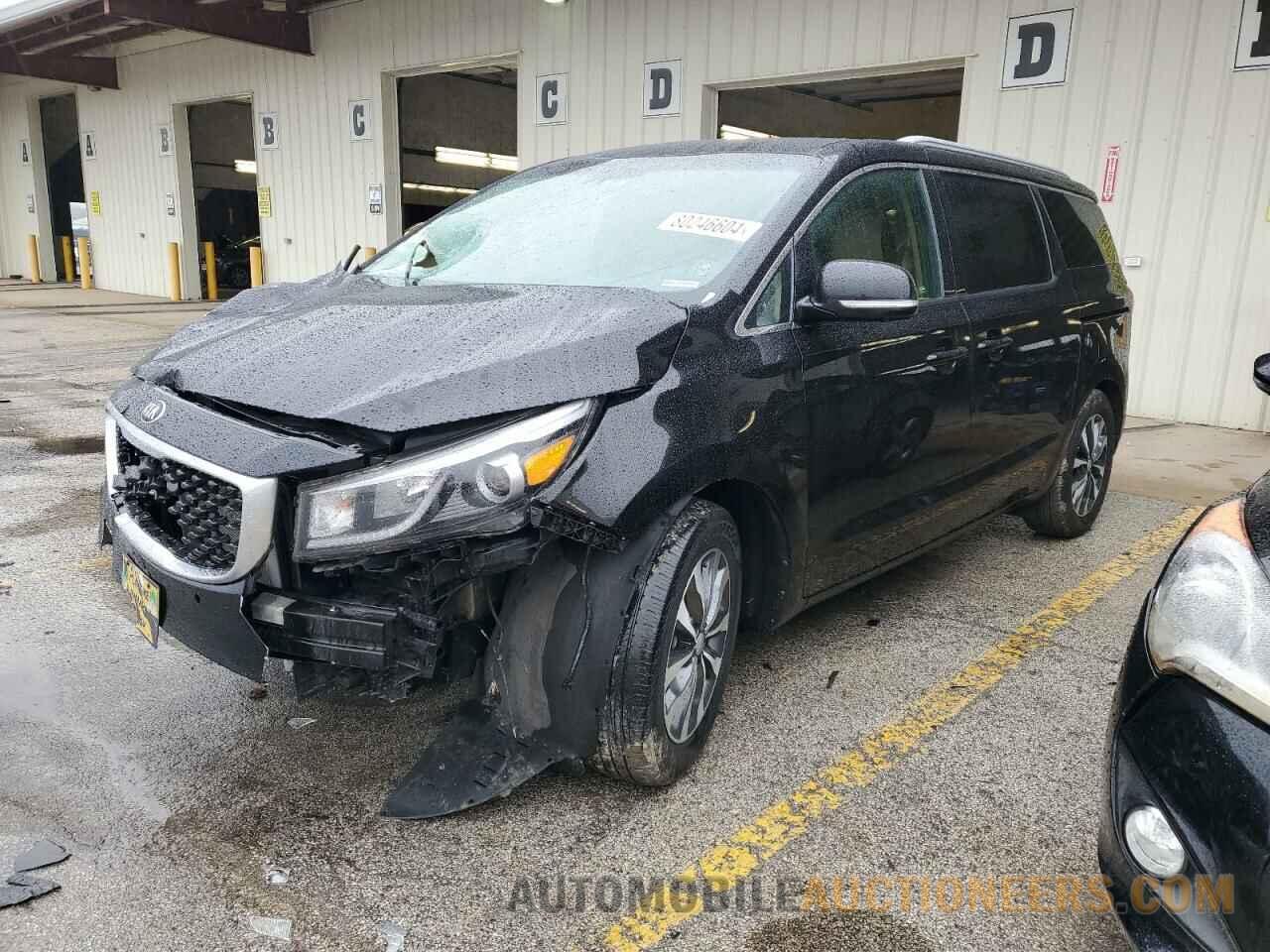 KNDMC5C15J6366674 KIA All Models 2018