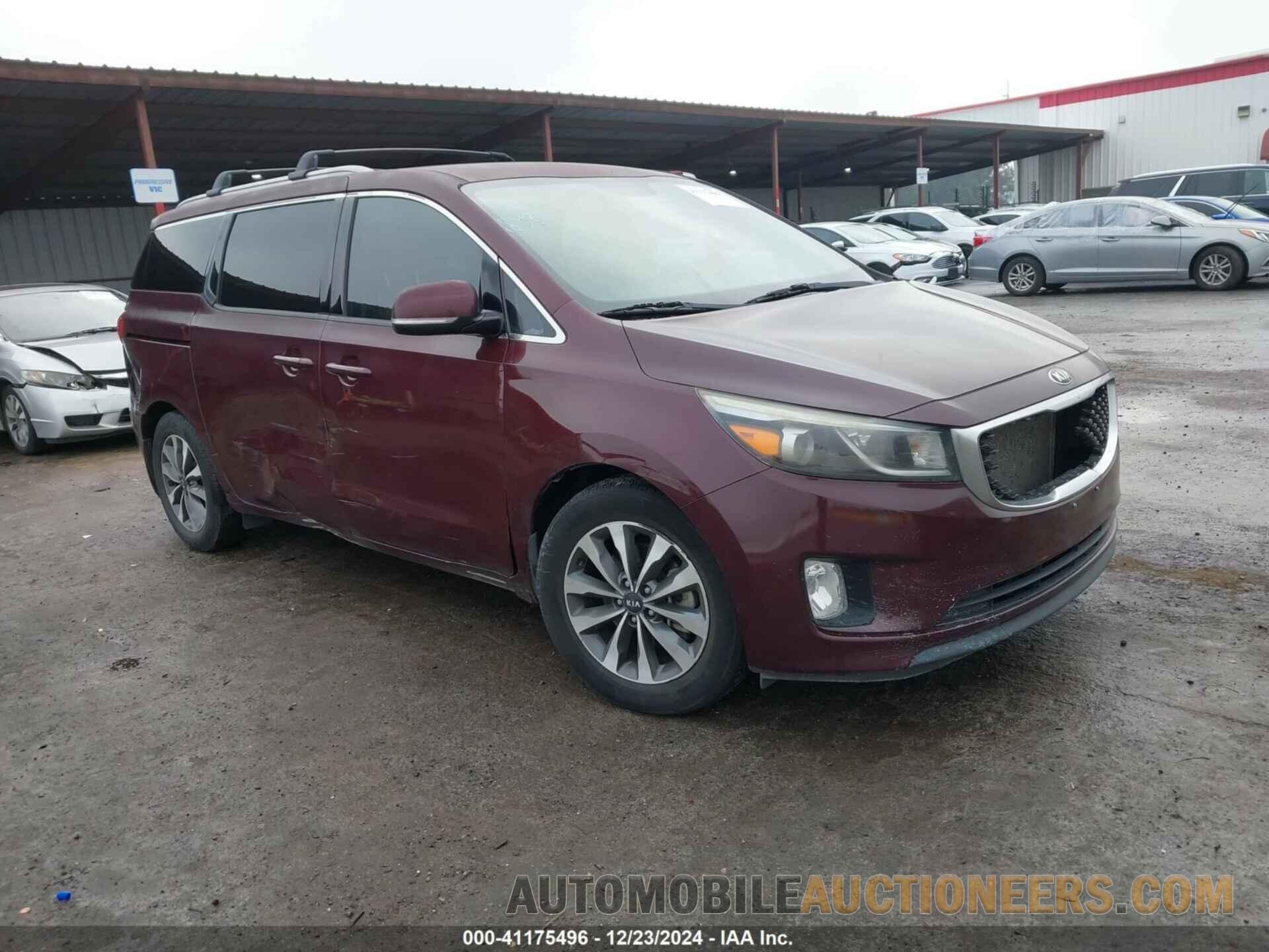 KNDMC5C17F6035456 KIA SEDONA 2015