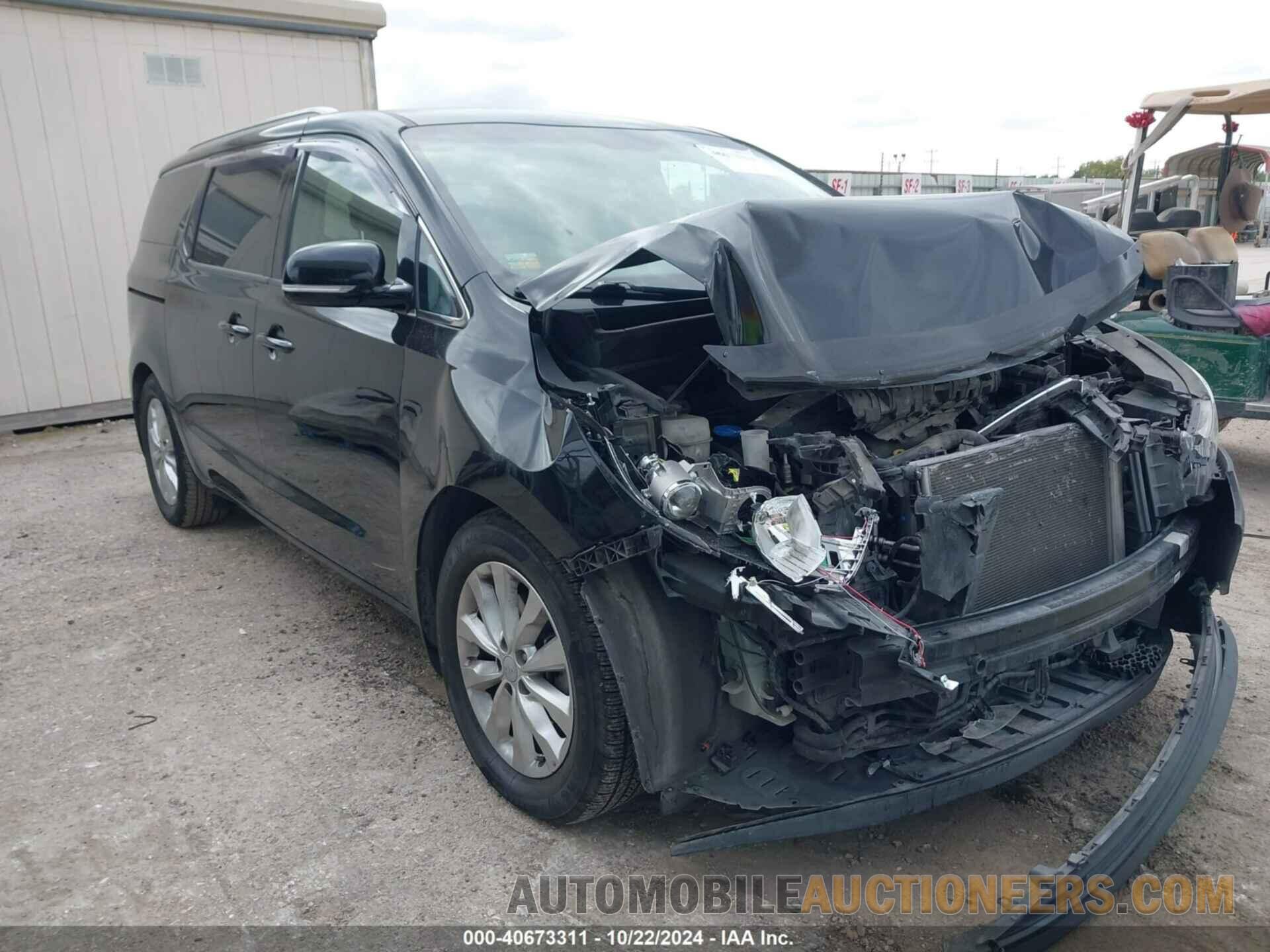 KNDMC5C1XG6181142 KIA SEDONA 2016