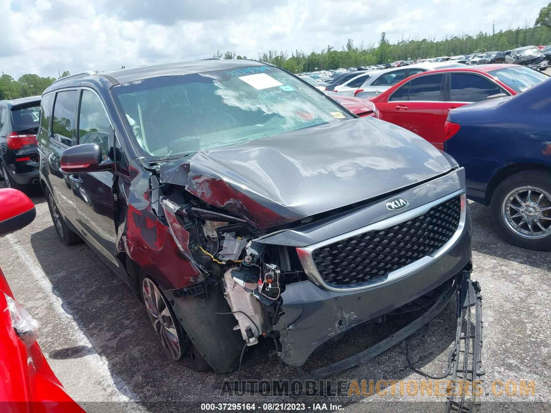 KNDMC5C1XJ6422740 KIA SEDONA 2018