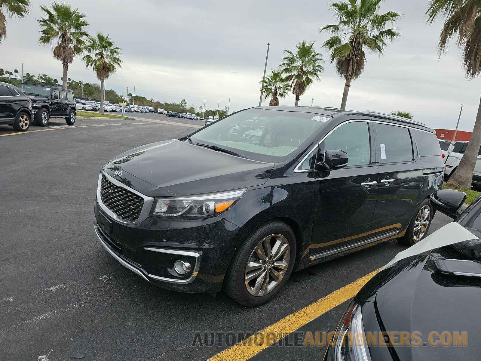 KNDME5C12J6380736 Kia Sedona 2018