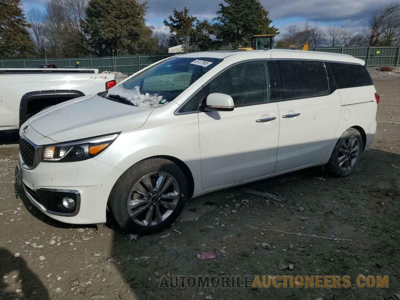 KNDME5C18F6032334 KIA SEDONA 2015