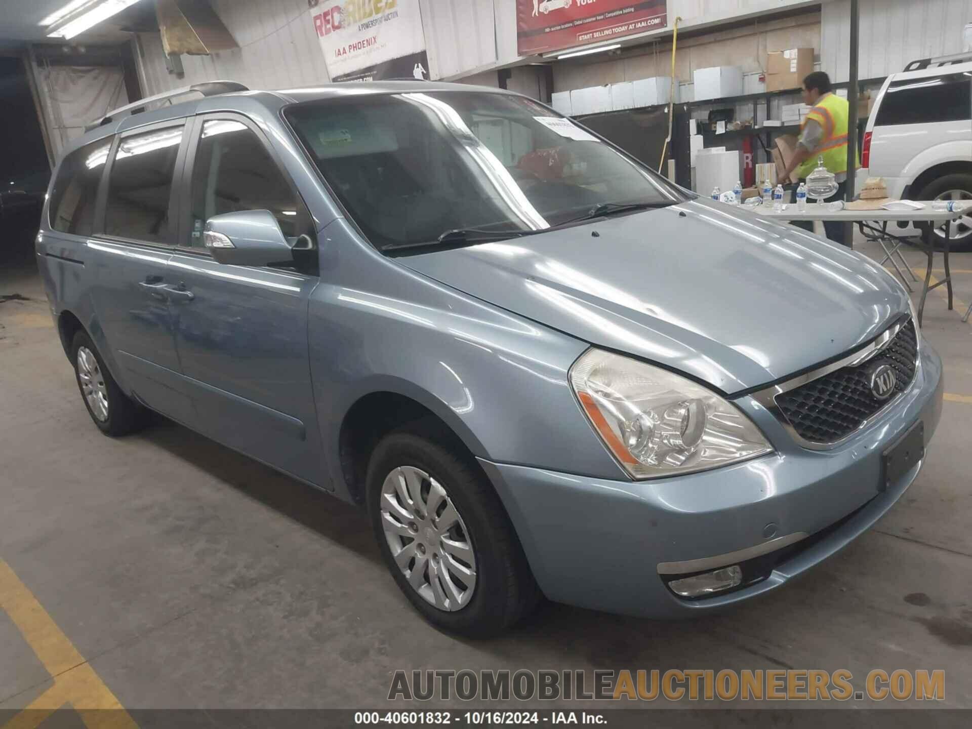 KNDMG4C71E6538966 KIA SEDONA 2014