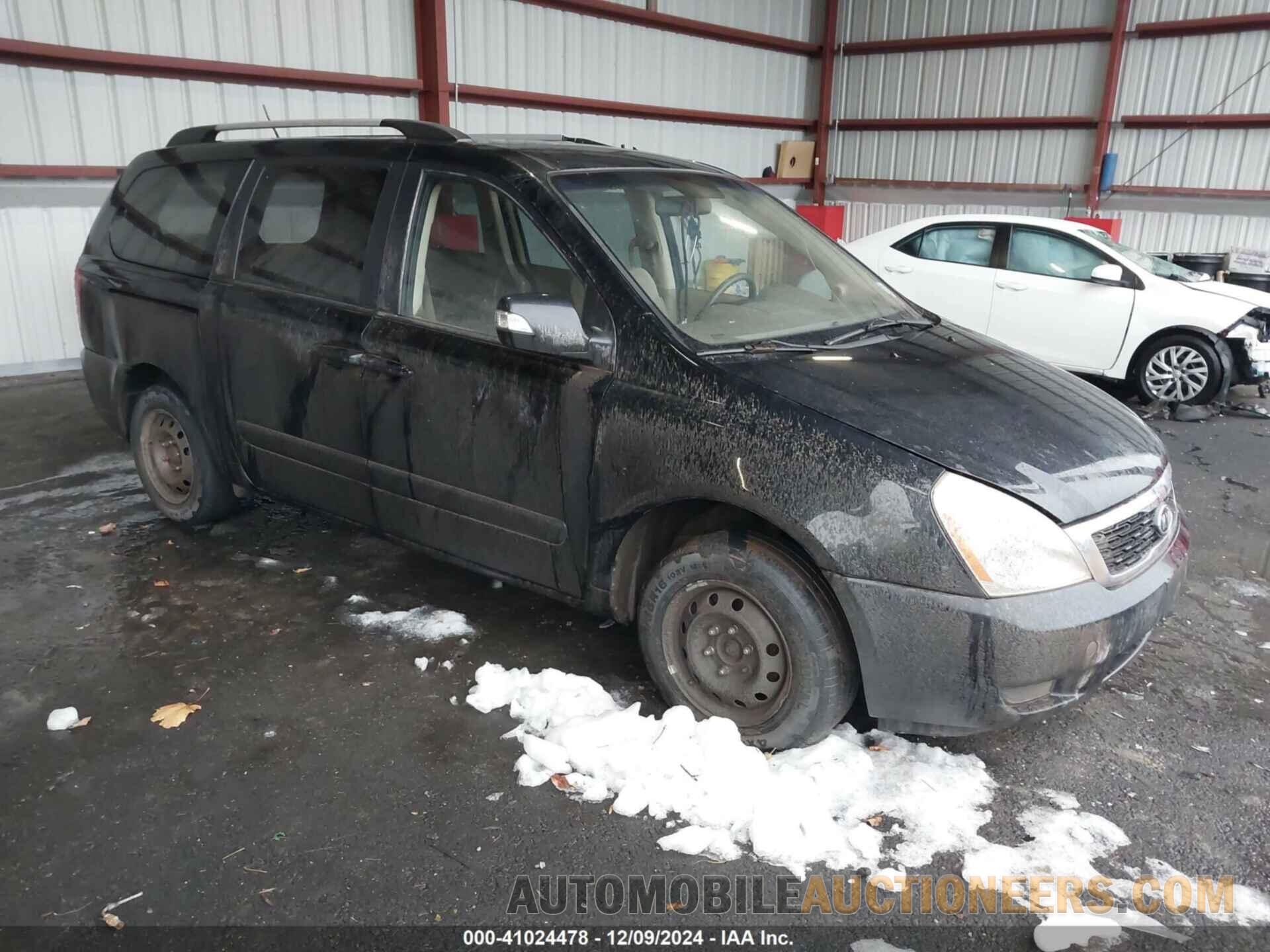 KNDMG4C77C6486255 KIA SEDONA 2012