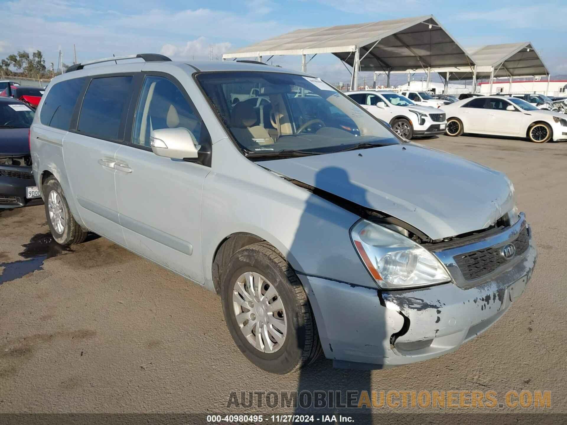 KNDMG4C78C6468699 KIA SEDONA 2012