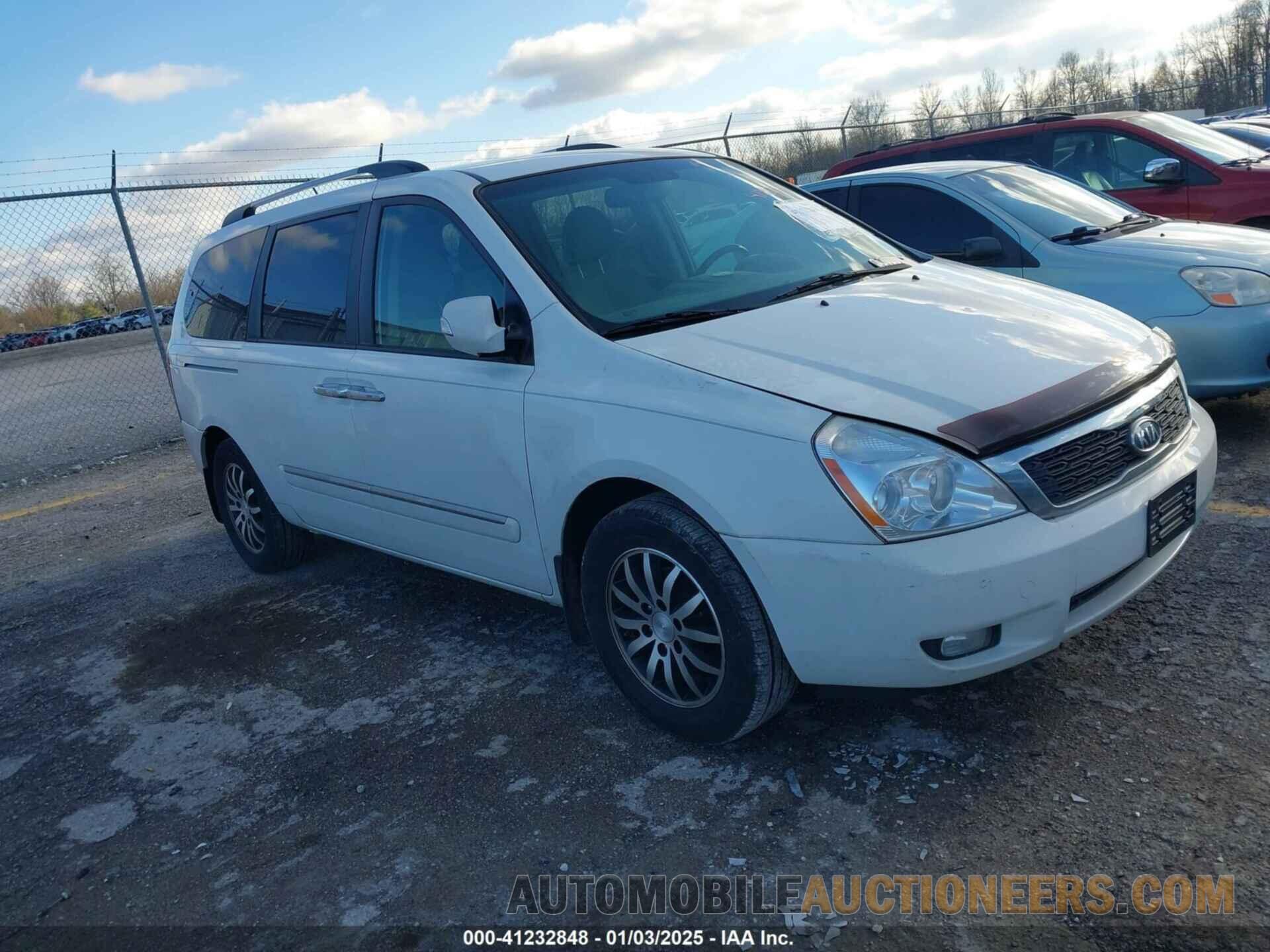 KNDMH4C79C6504929 KIA SEDONA 2012