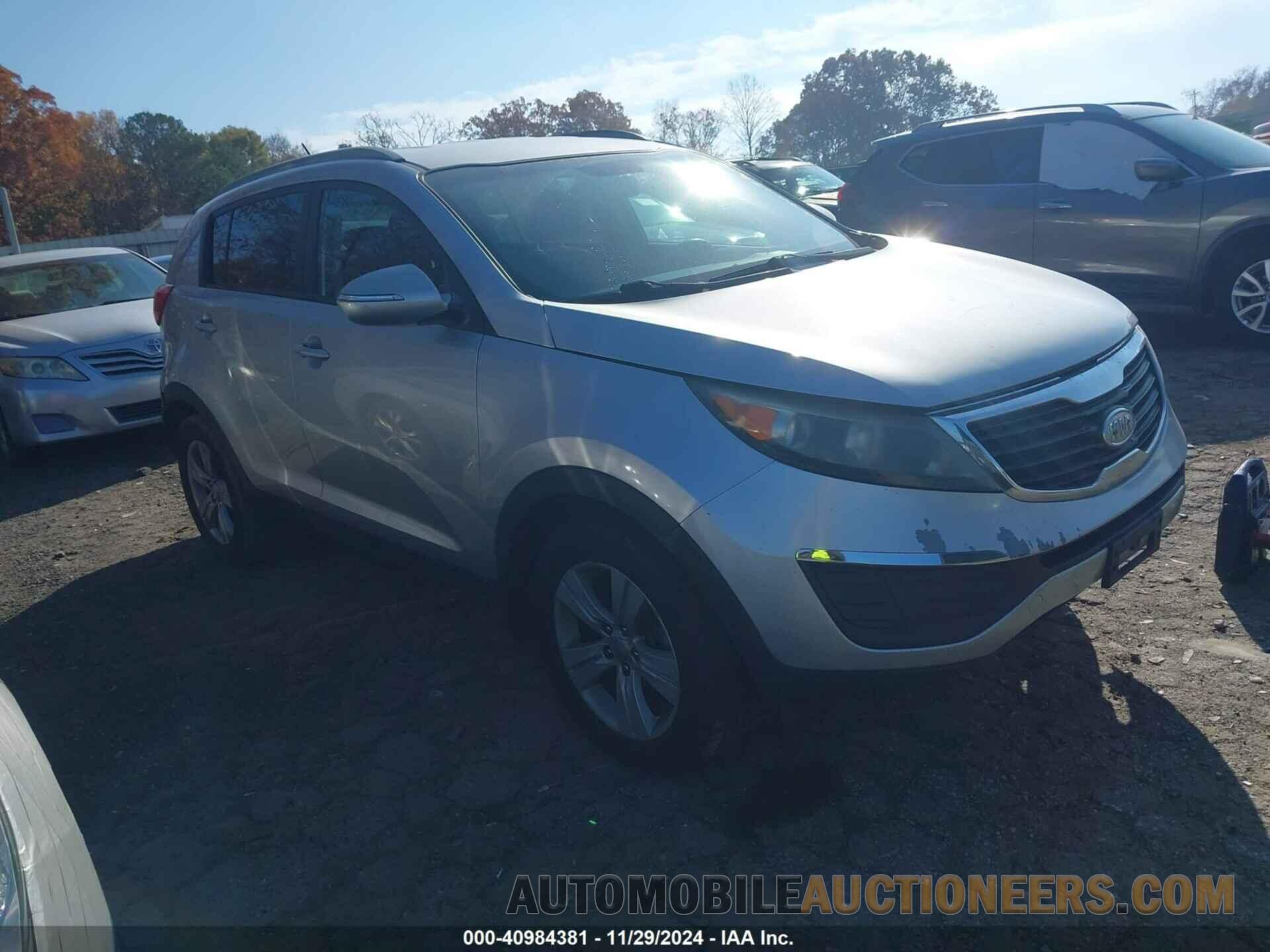 KNDPB3A22C7240172 KIA SPORTAGE 2012