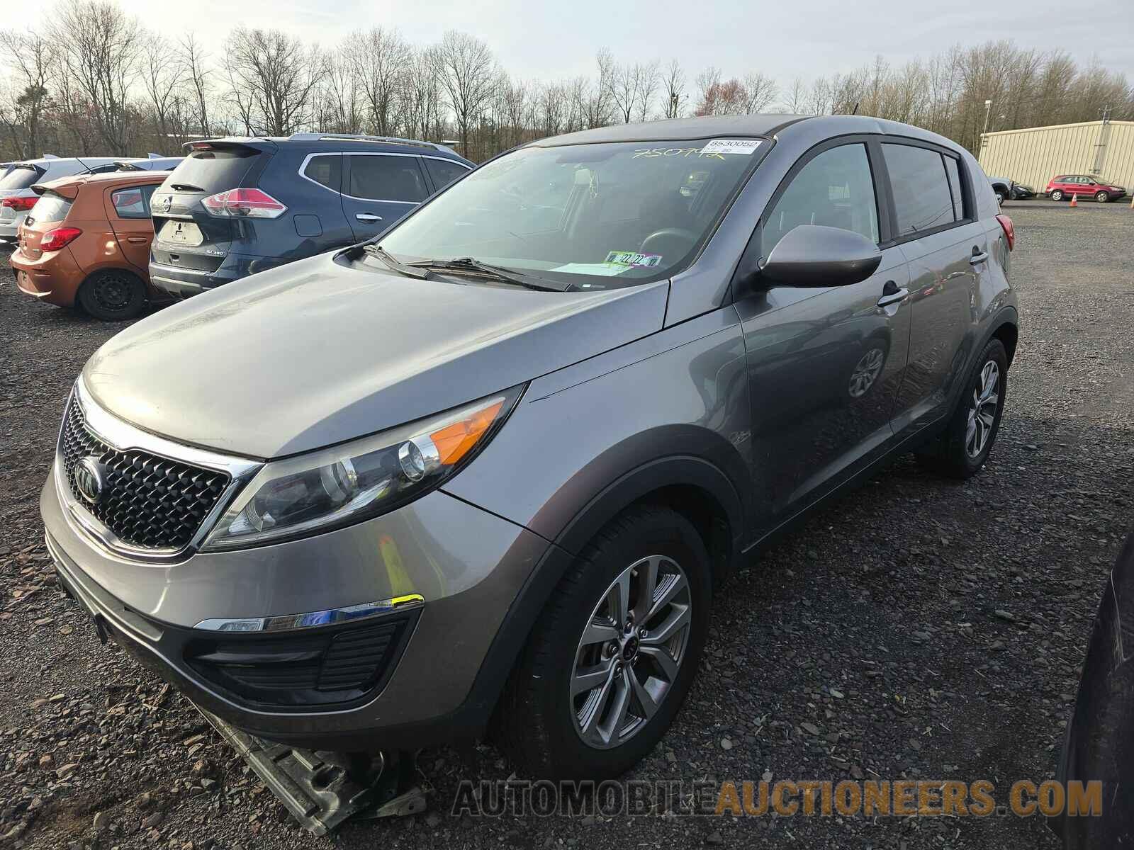 KNDPB3AC8F7750992 Kia Sportage 2015