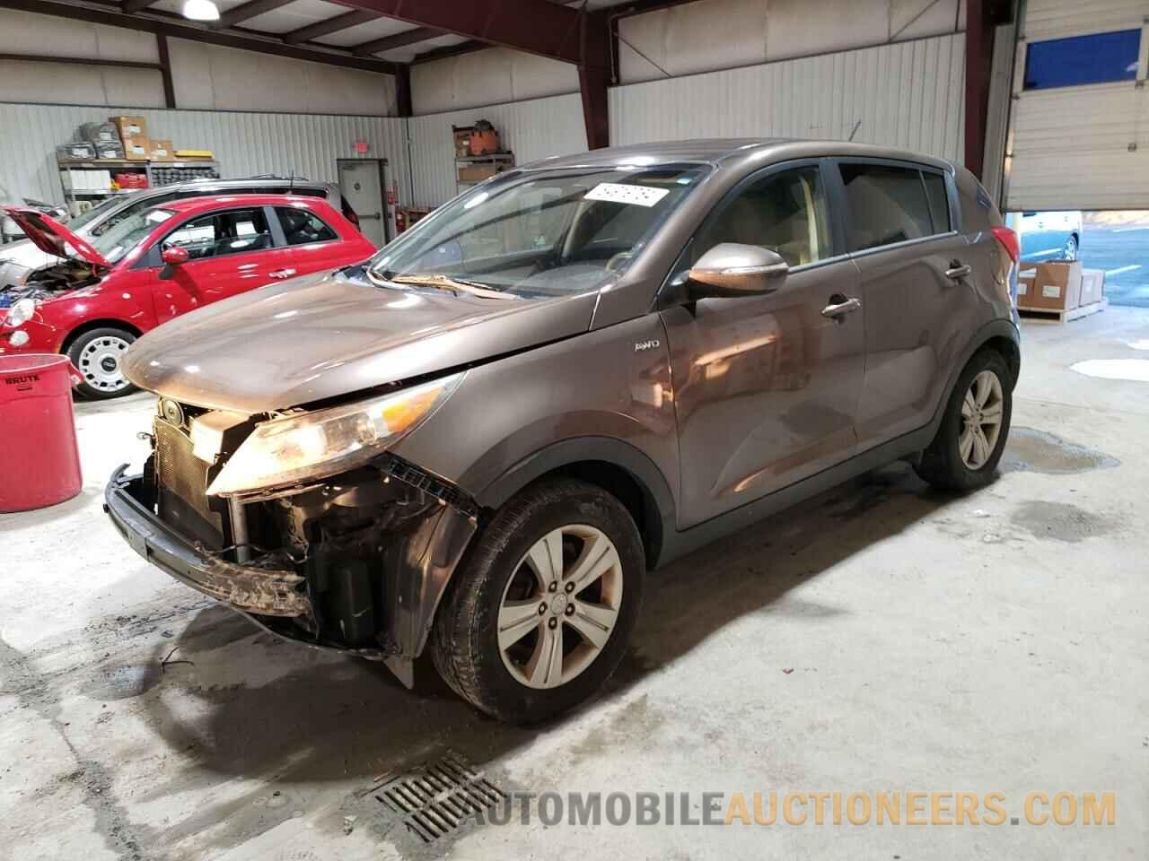 KNDPBCA22C7210413 KIA SPORTAGE 2012