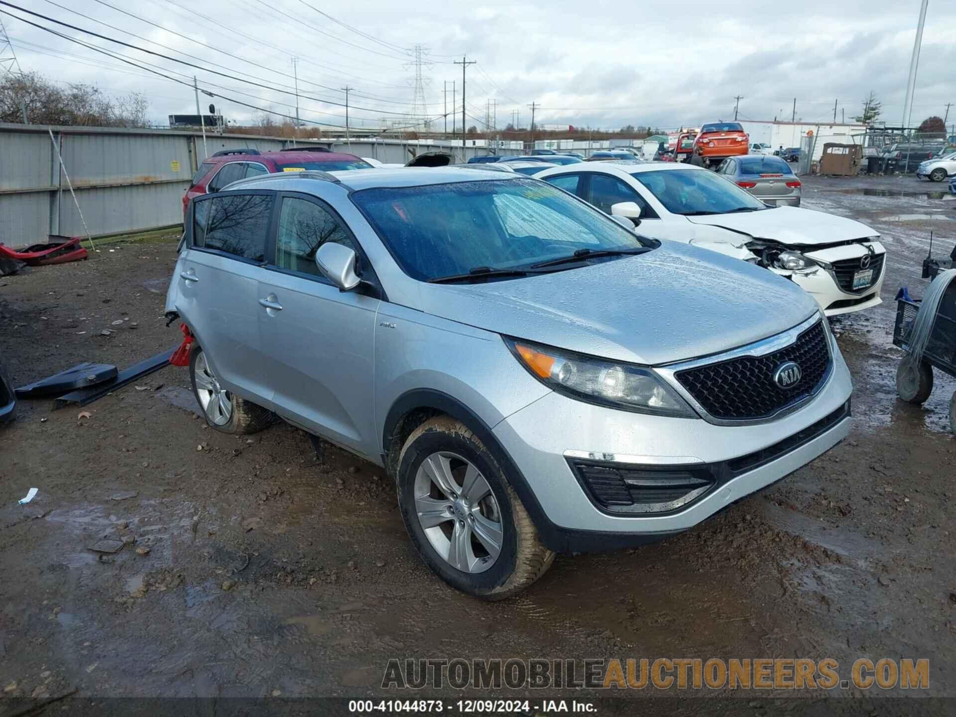 KNDPBCA28C7221836 KIA SPORTAGE 2012