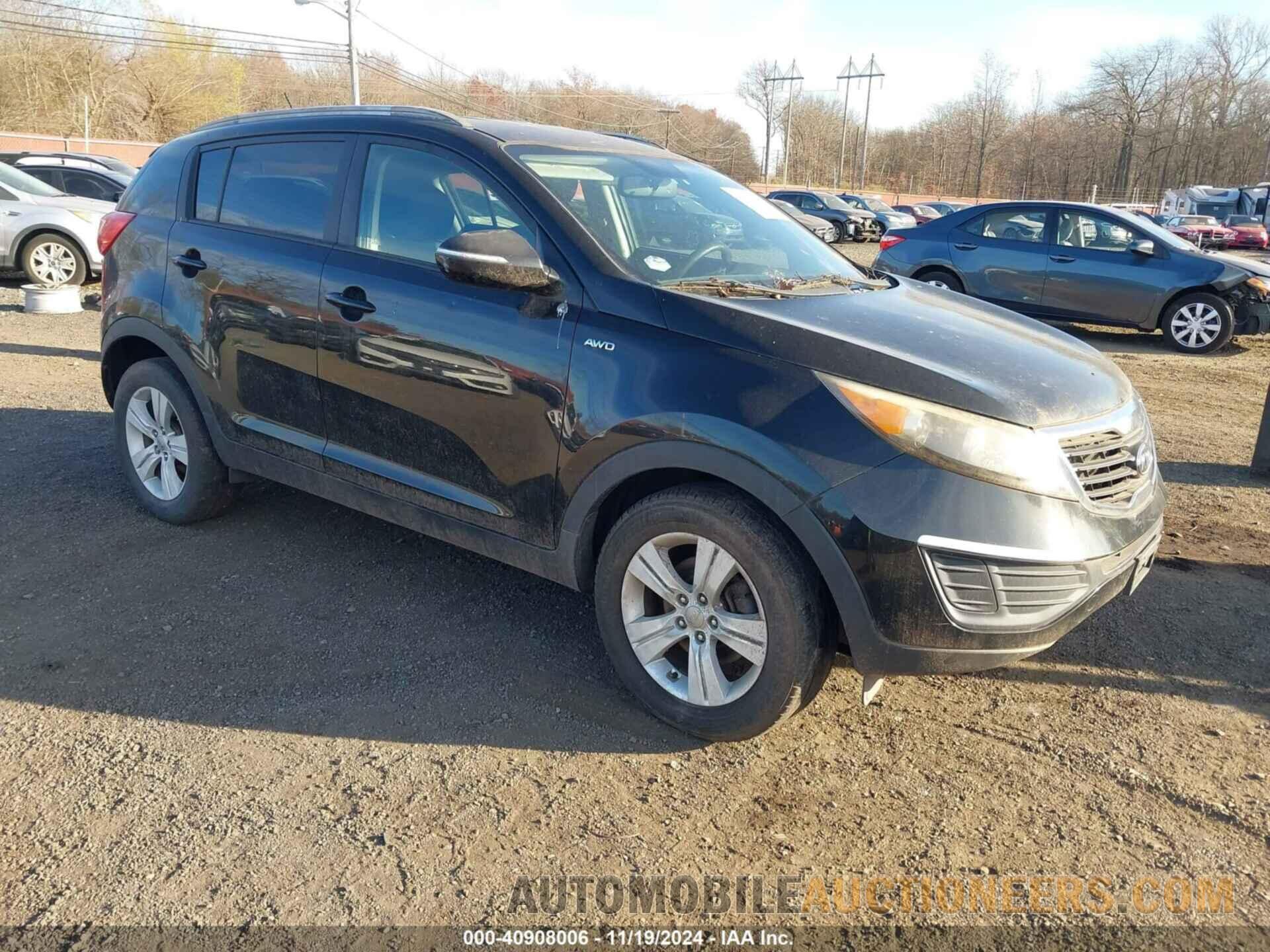 KNDPBCA28C7226647 KIA SPORTAGE 2012