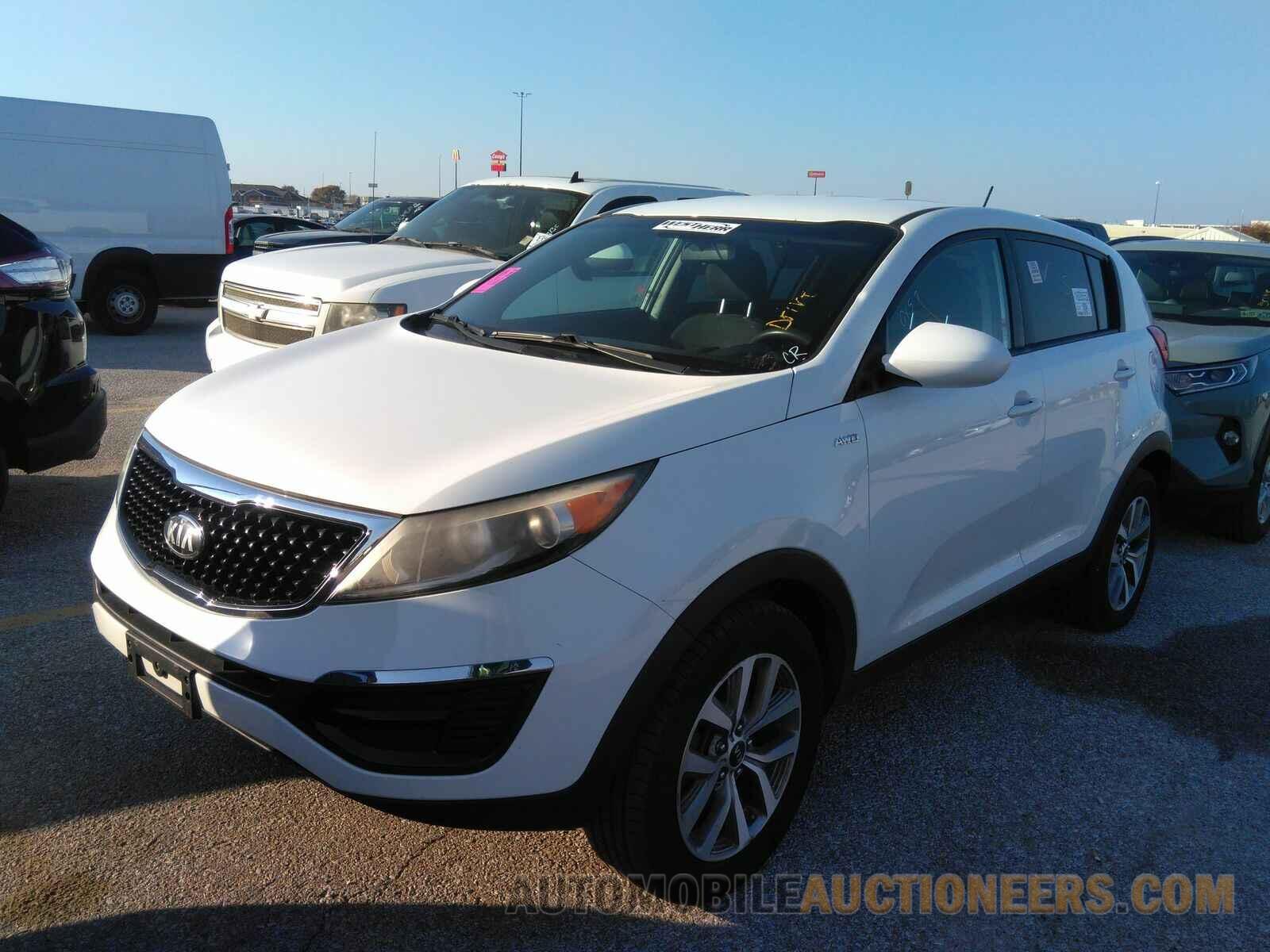 KNDPBCAC1F7682387 Kia Sportage 2015