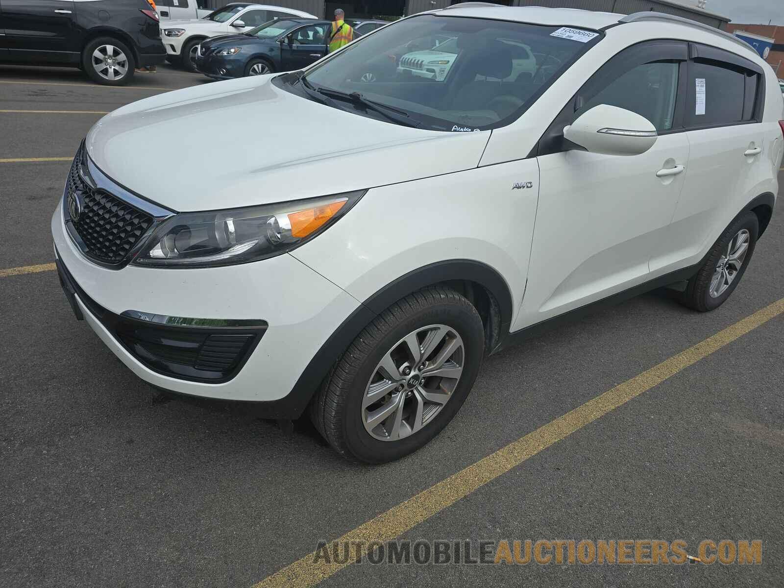 KNDPBCAC1F7756990 Kia Sportage 2015