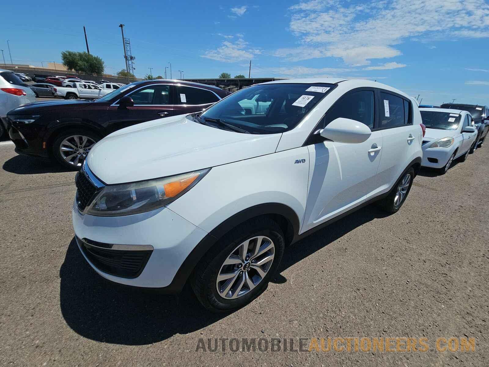 KNDPBCAC8G7877047 Kia Sportage 2016