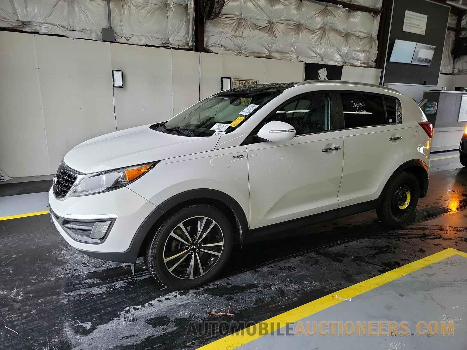 KNDPCCA65G7808274 Kia Sportage 2016