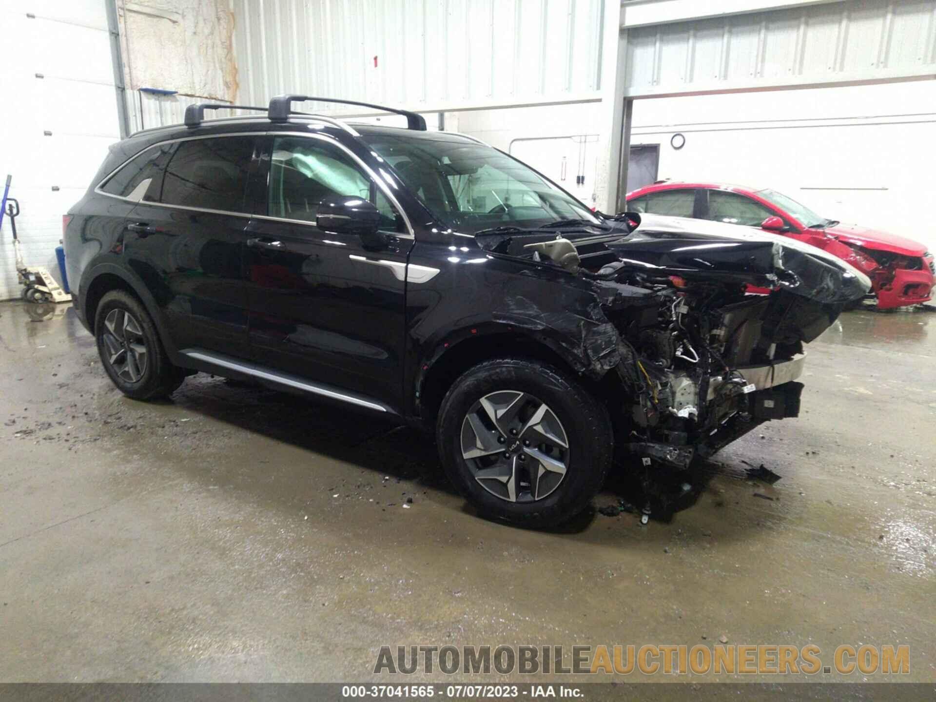 KNDRGDLG0N5123018 KIA SORENTO HYBRID 2022