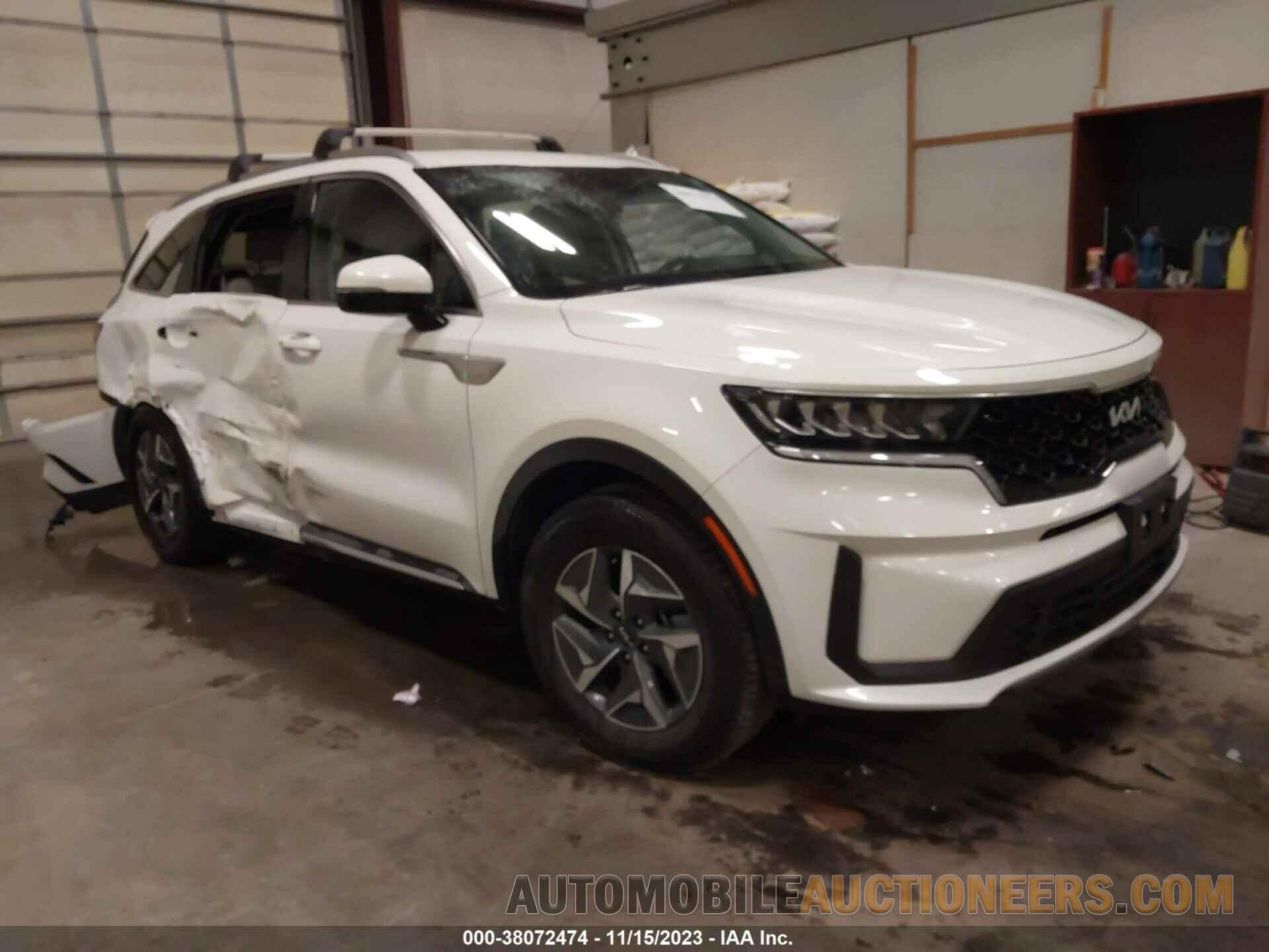 KNDRGDLG3N5105810 KIA SORENTO HYBRID 2022