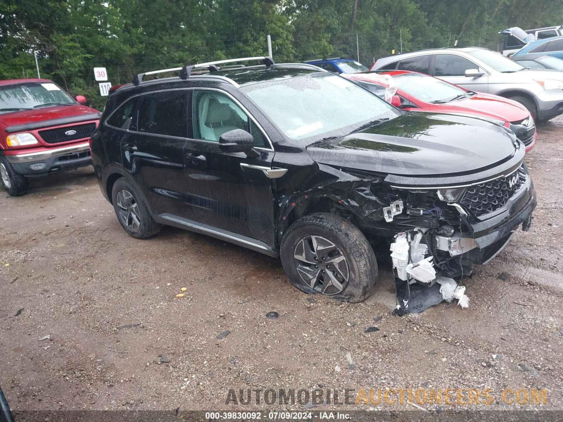 KNDRGDLG4N5079833 KIA SORENTO HYBRID 2022