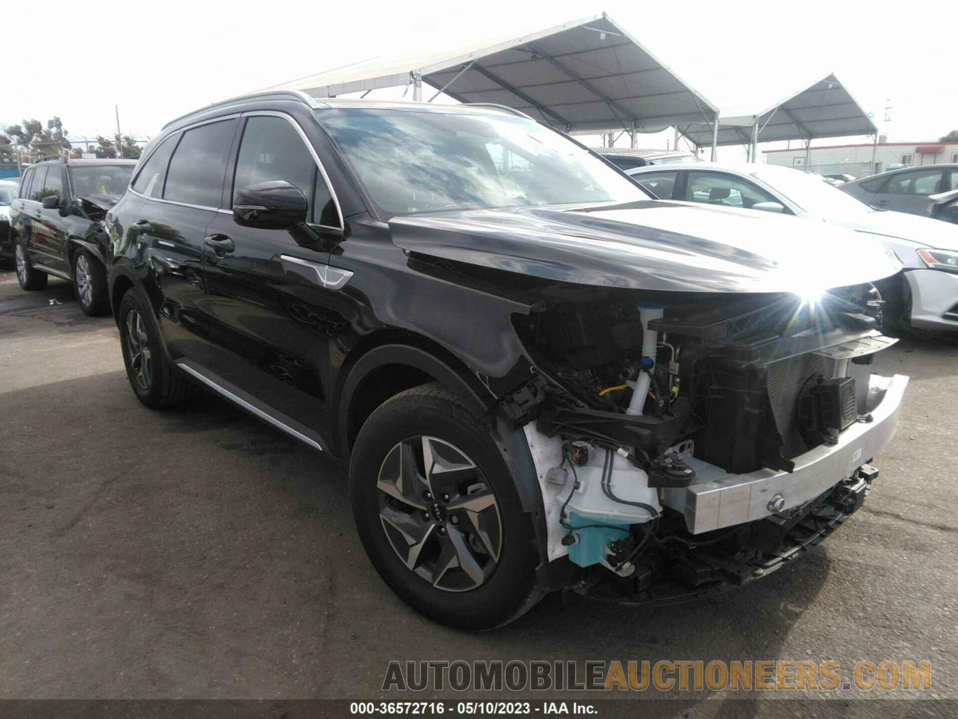 KNDRH4LGXP5142126 KIA SORENTO HYBRID 2023