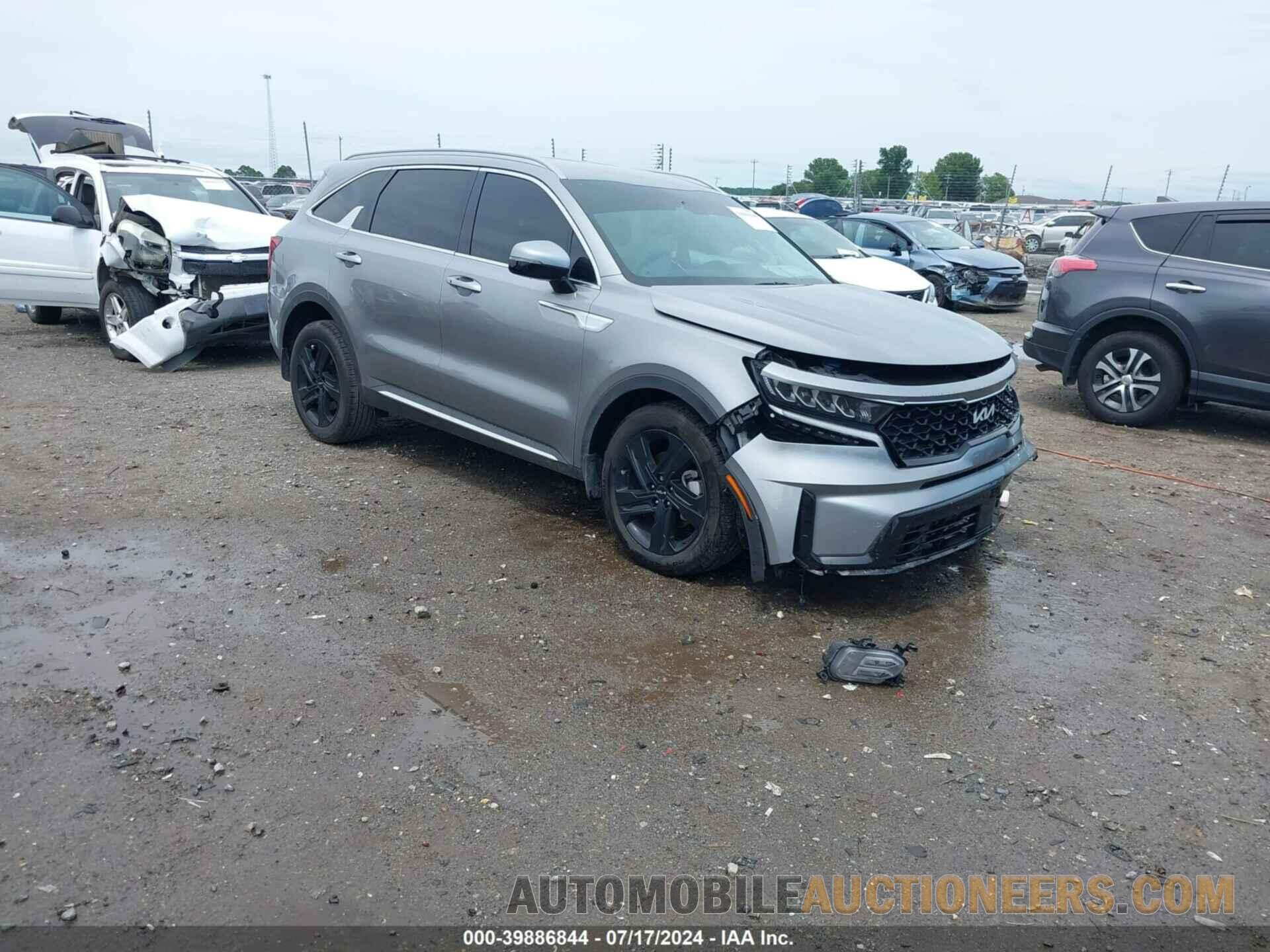 KNDRHDLG7P5205604 KIA SORENTO HYBRID 2023