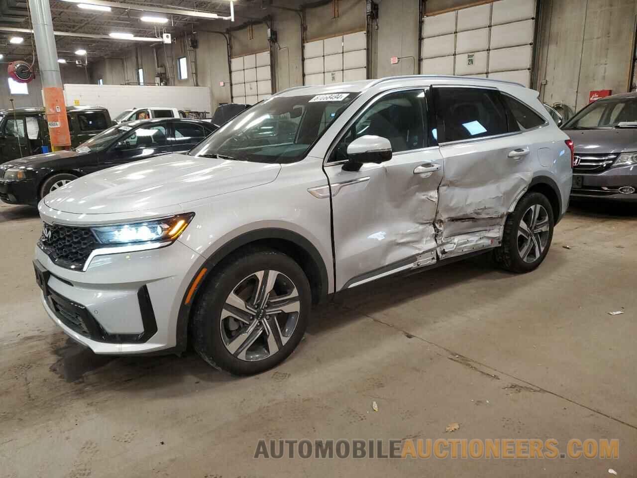 KNDRKDLG1P5170947 KIA SORENTO 2023