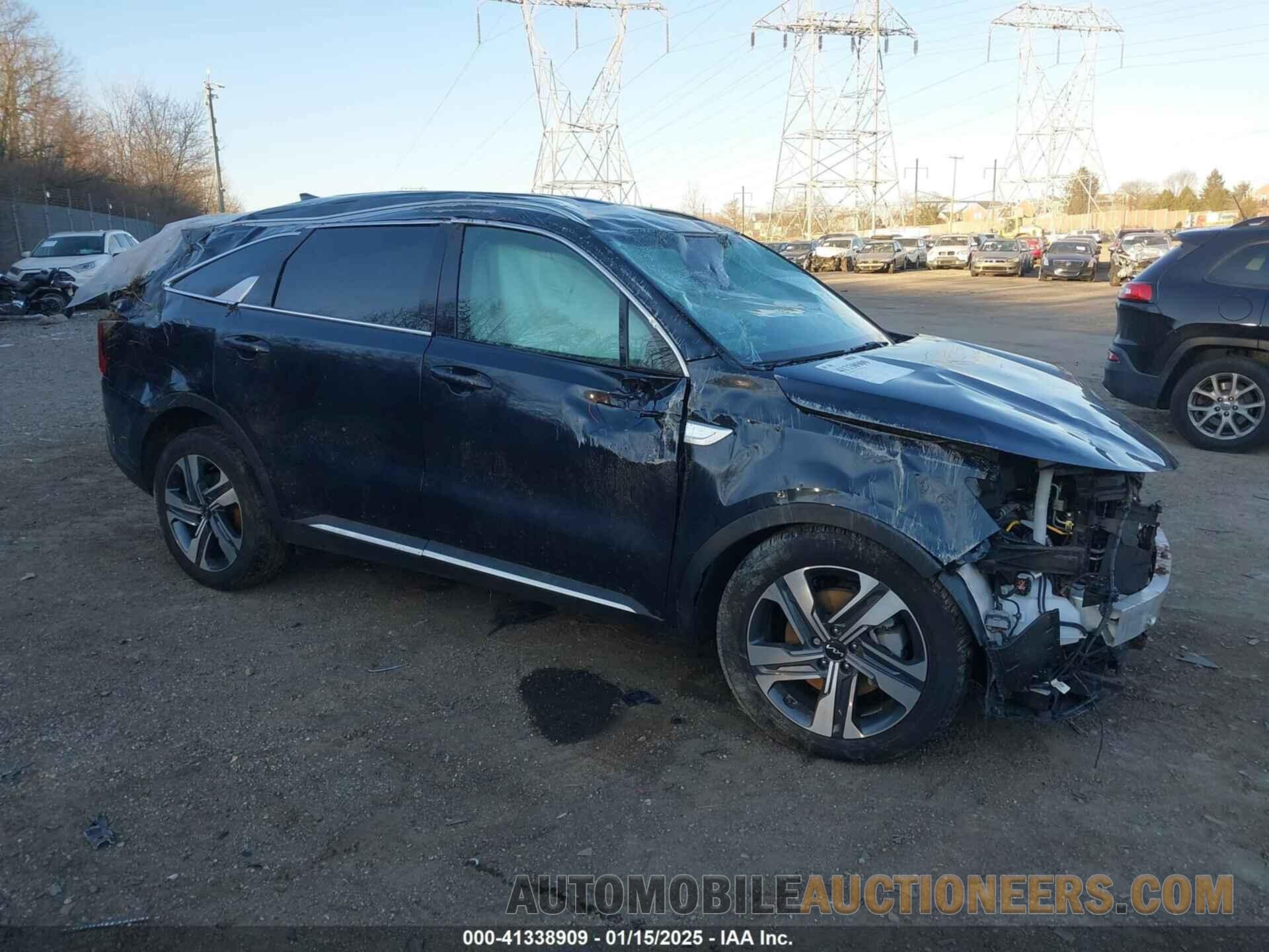 KNDRKDLG3R5235364 KIA SORENTO HYBRID 2024