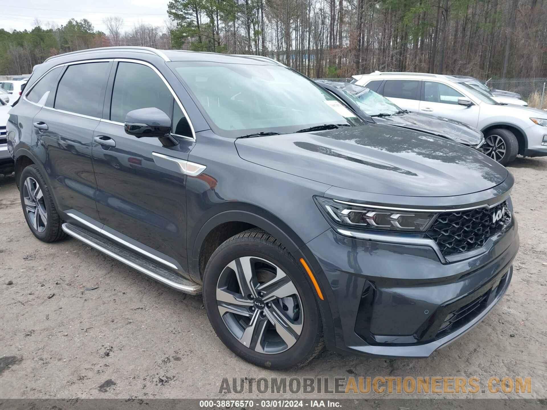 KNDRKDLG9P5220560 KIA SORENTO HYBRID 2023