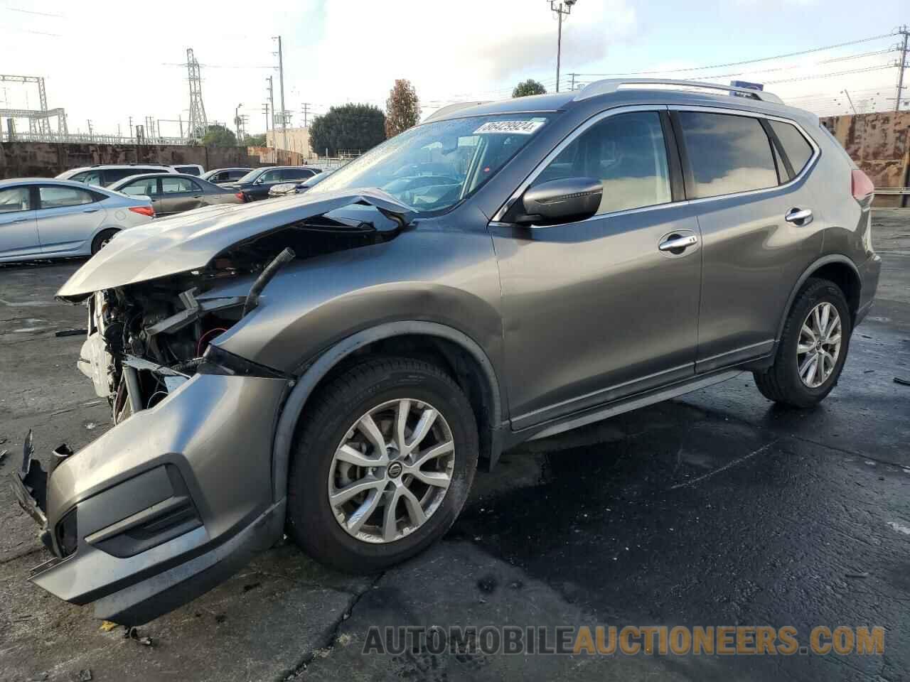 KNMAT2MT0JP542932 NISSAN ROGUE 2018